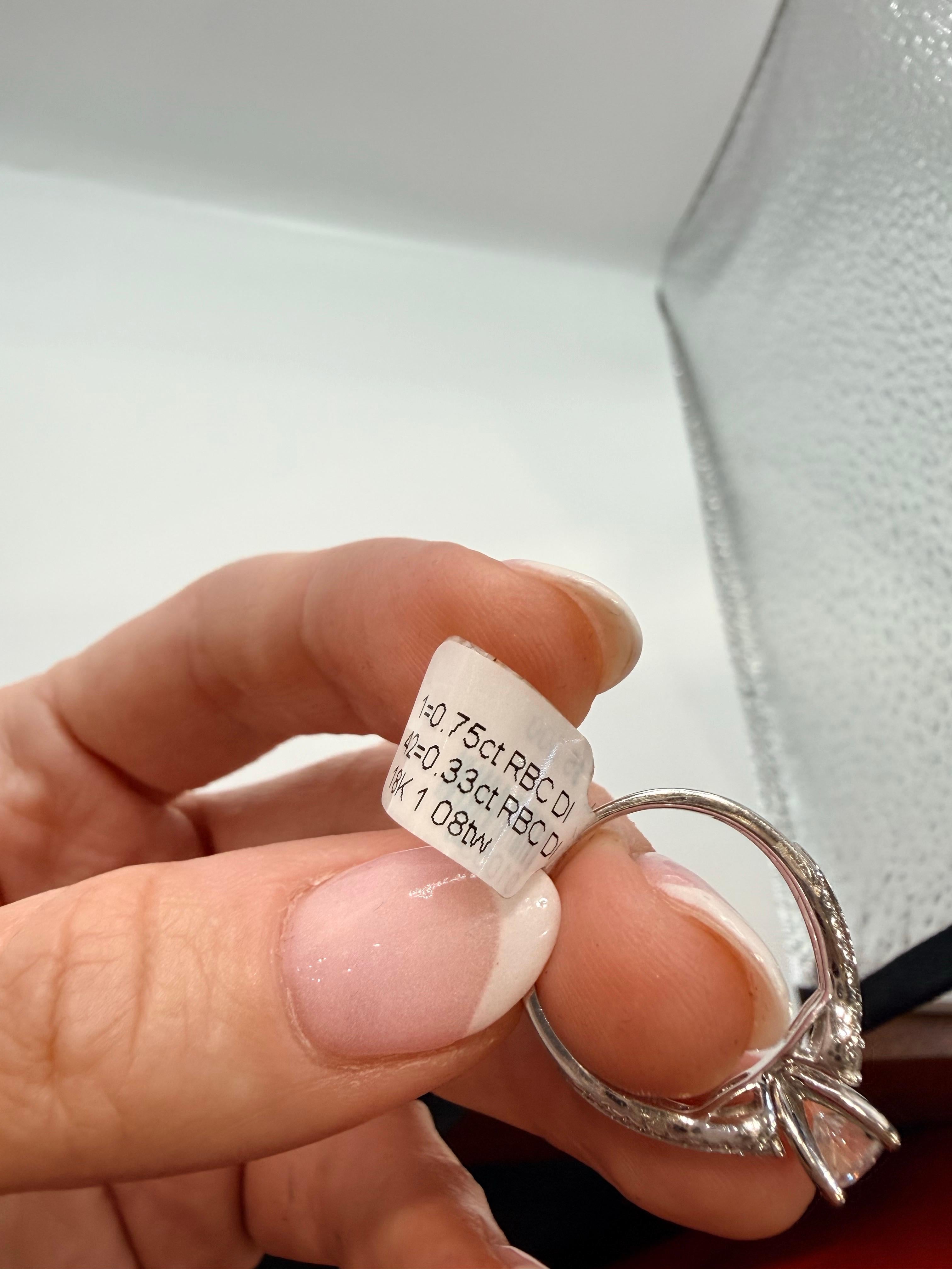 da uomo o donna Anello di fidanzamento con diamante da 1,08 carati in oro 18KT in vendita