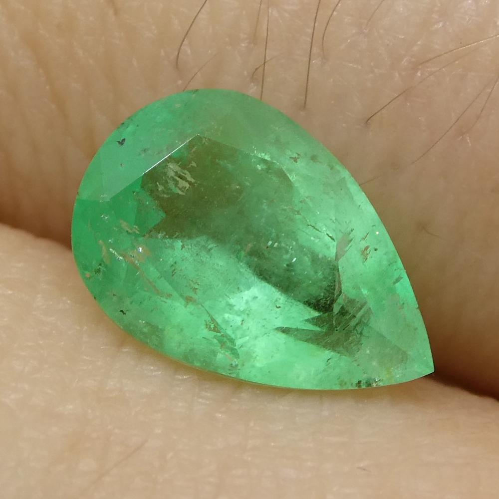 1.08ct Pear Green Emerald from Colombia For Sale 7