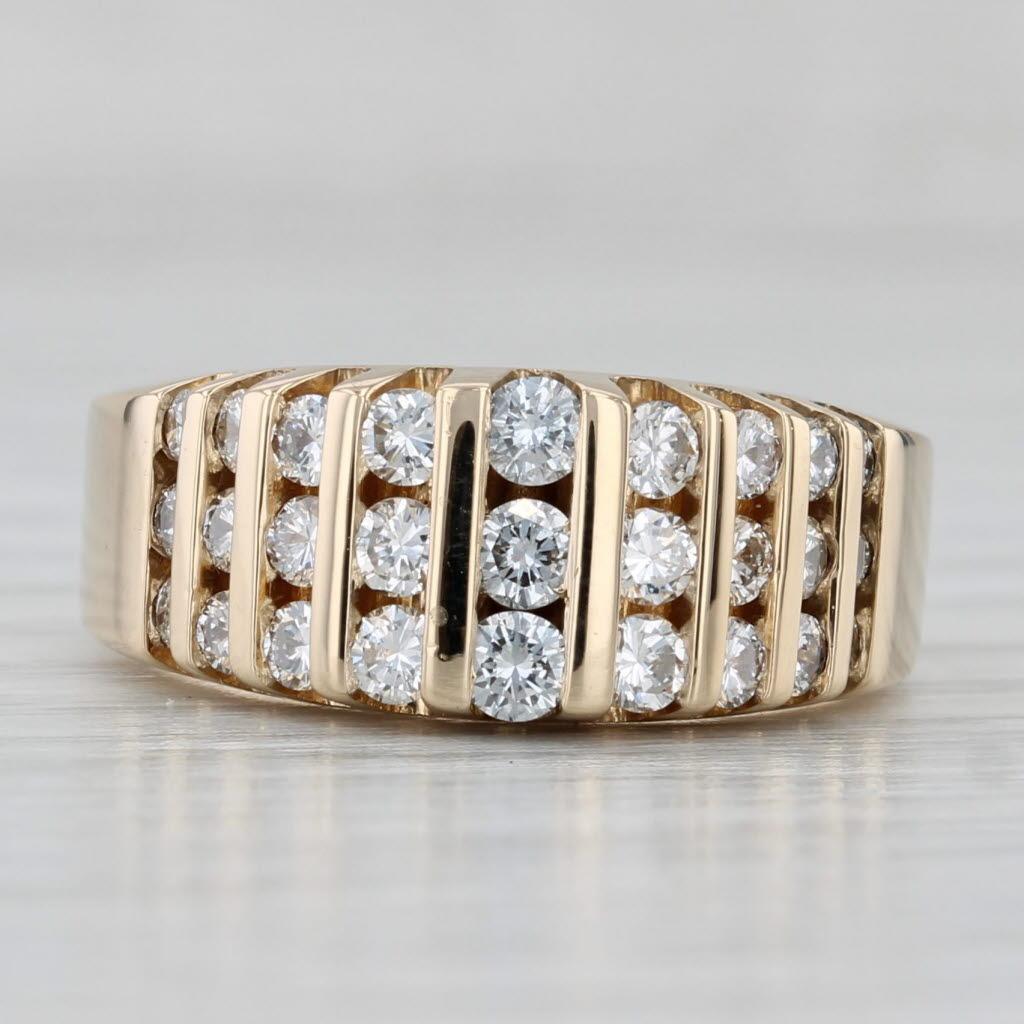 1.08ctw 3-Row Diamond Ring 14k Yellow Gold Size 6.5-6.75 Anniversary Band (Rundschliff) im Angebot