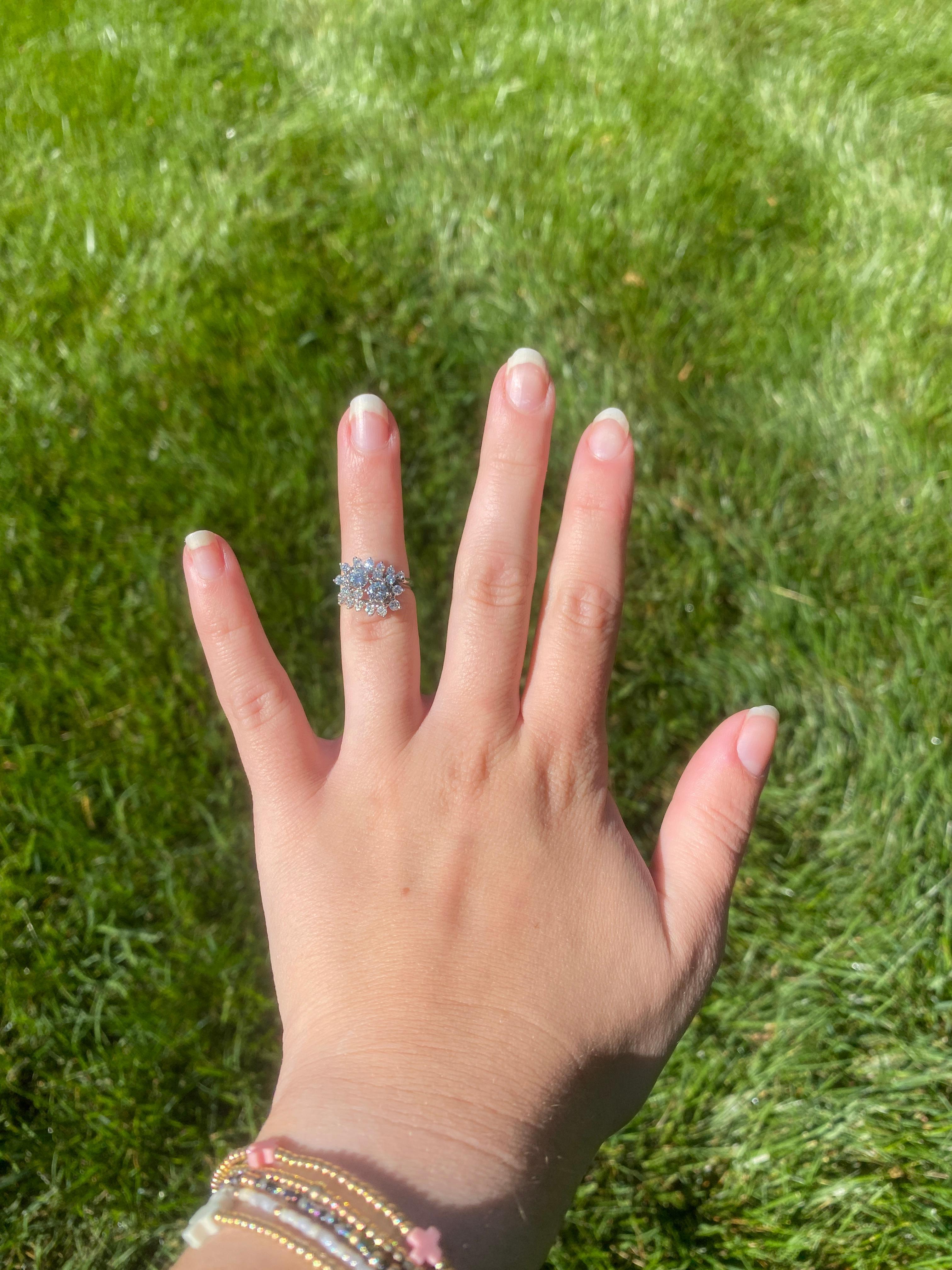 1,08 Karat Diamant-Cluster-Ring, 14k Weißgold, Ring Größe 4,5 im Angebot 1
