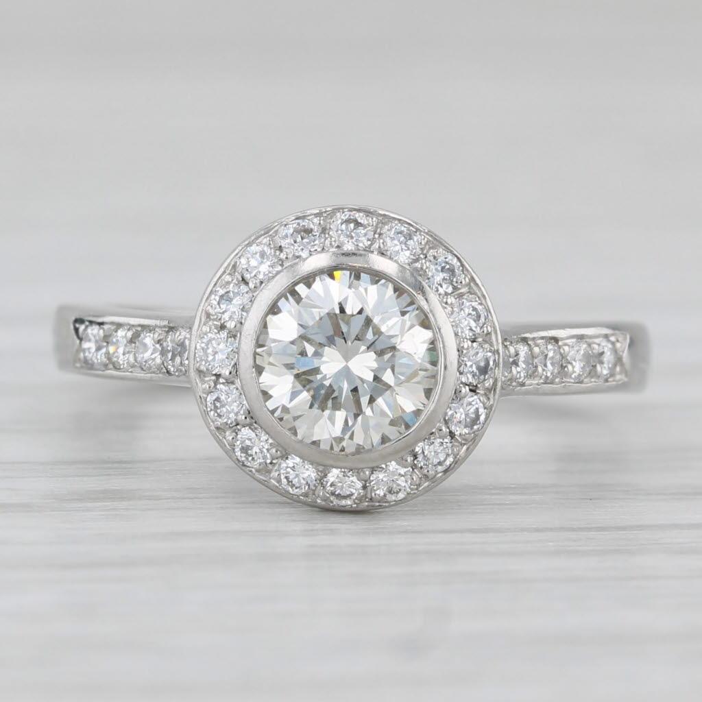 Round Cut 1.08ctw Round Diamond Halo Engagement Ring Platinum Size 5.5 For Sale