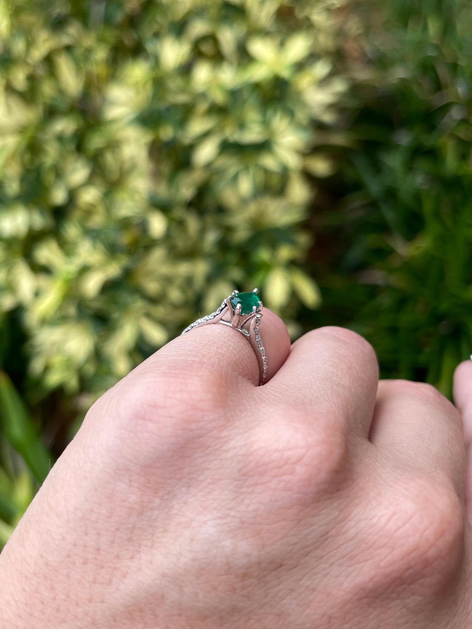 Modern 1.08tcw Dark Green Emerald & Diamond Solitaire with Accents Engagement Ring 14K For Sale