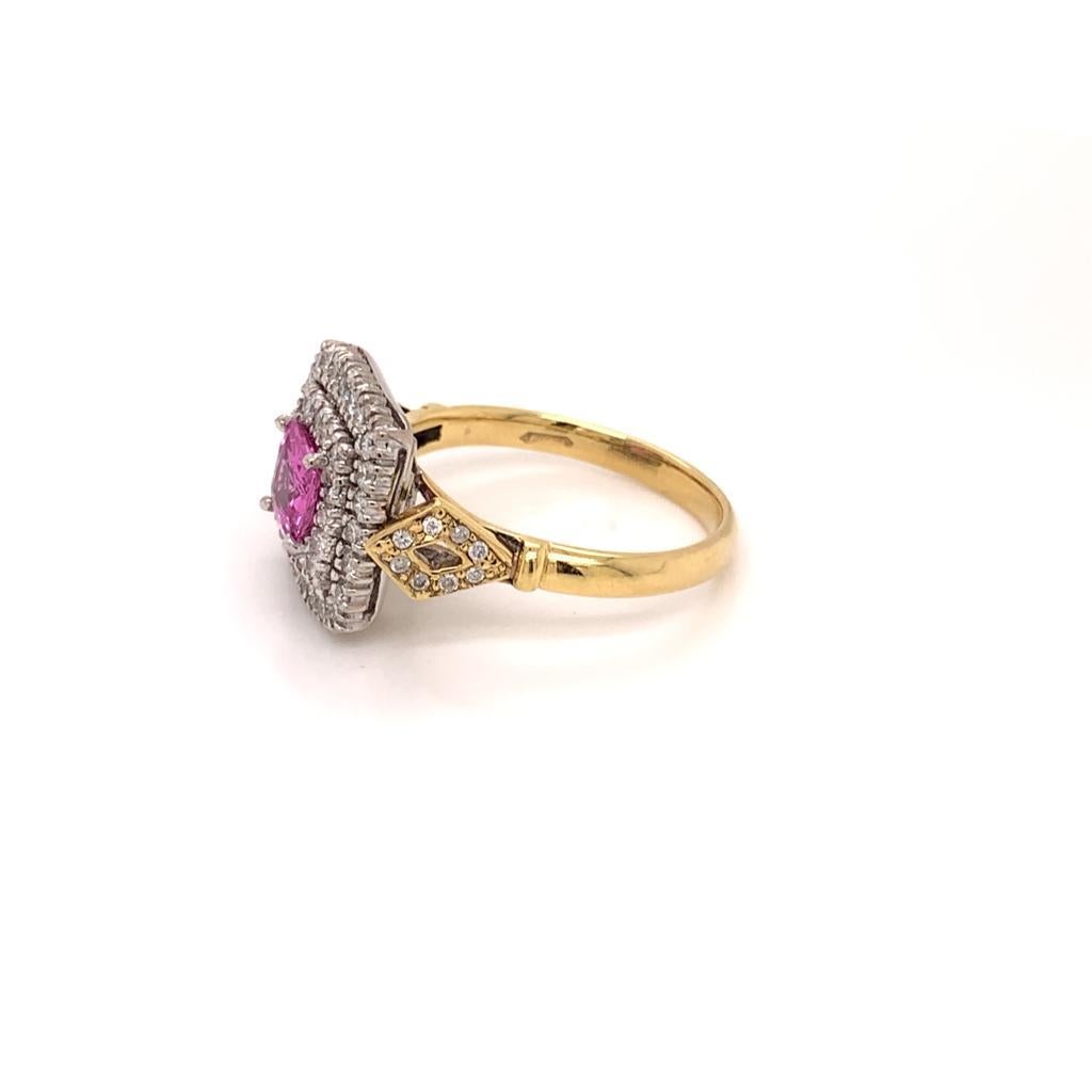 1.09 Carat Cushion Cut Pink Sapphire and Diamond Cocktail Ring In New Condition For Sale In London, GB
