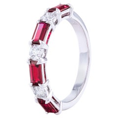 1,09 Karat Rubin und 0,34 Karat Diamant Ring aus 18K Weißgold