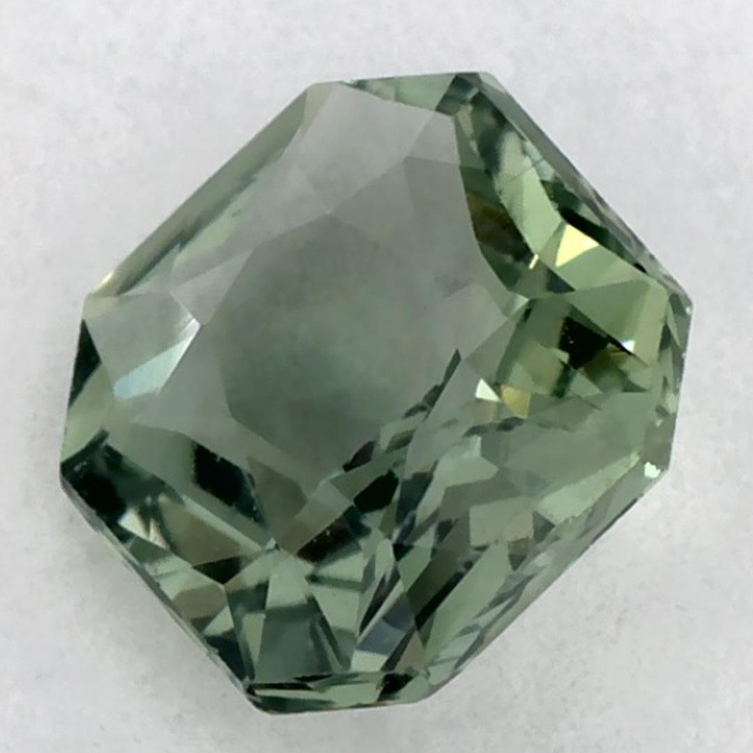1.09 Ct Green Sapphire Octagon Cut Loose Gemstone (Achteckschliff) im Angebot