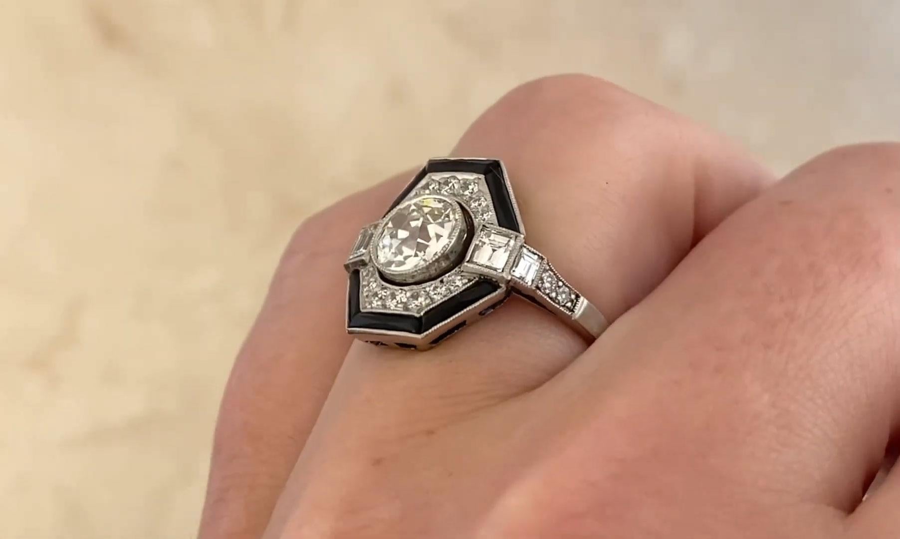 Taille vieille Europe Bague de fiançailles halo de diamants taille européenne ancienne (environ 1,00 carat), platine en vente