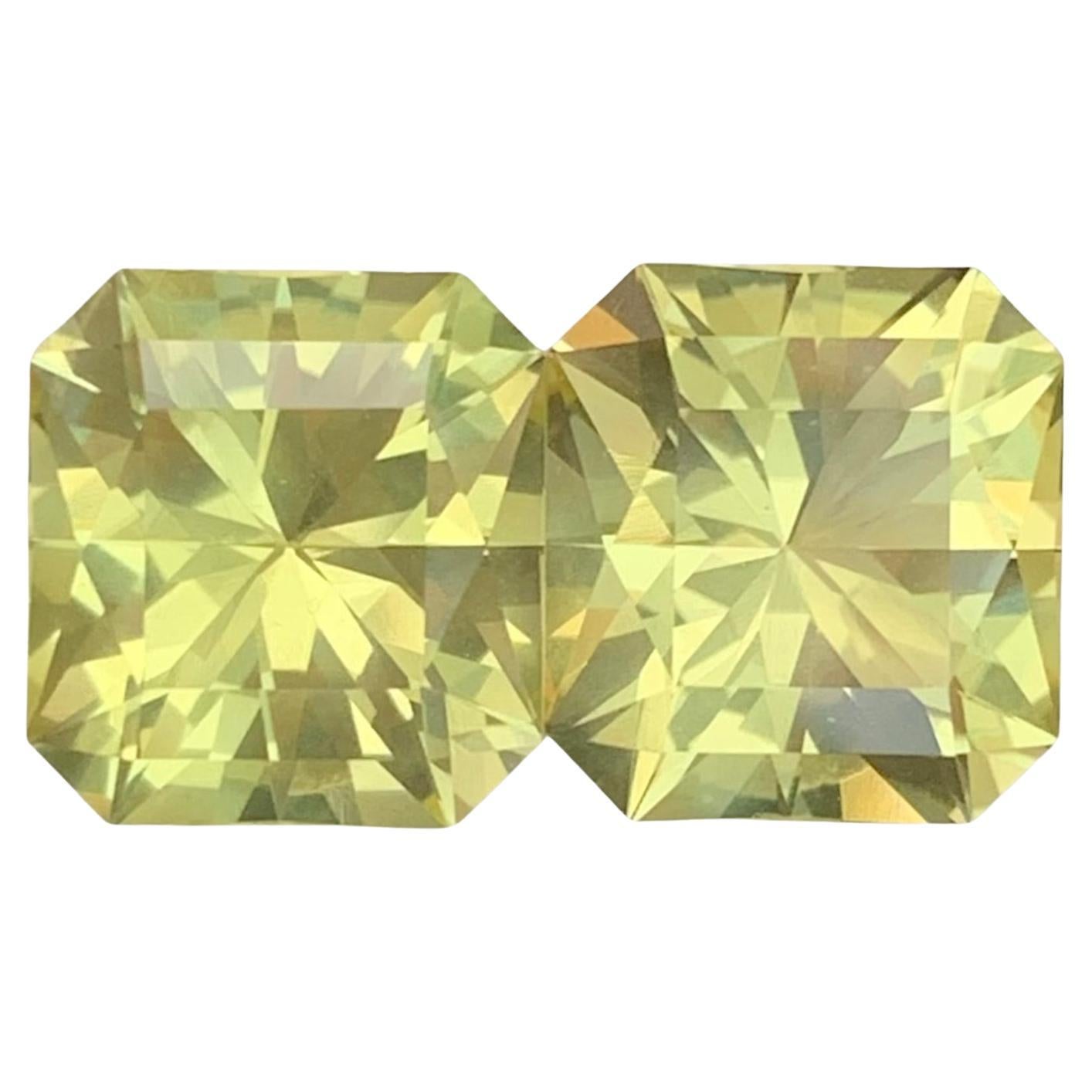 Coppia di quarzo limone naturale sfuso da 10,90 carati per la creazione di gioielli in vendita