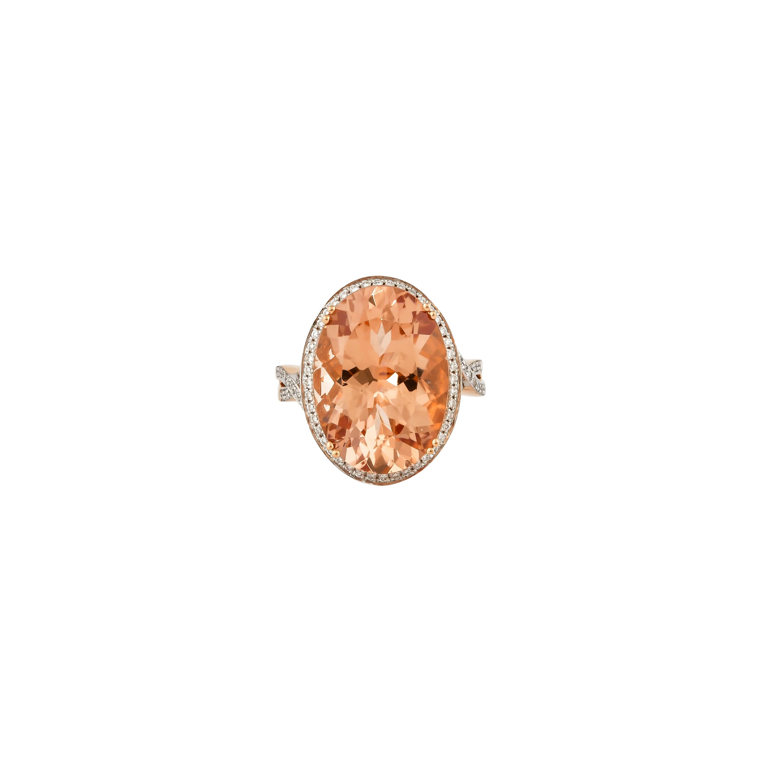 Contemporary 10.91 Carat Morganite and White Diamond Ring in 18 Karat Rose Gold For Sale