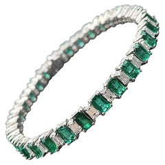 10.91 ct Natural Emerald
Diamond Bracelet 10.91 ct Natural Emerald
Diamond Bracelet