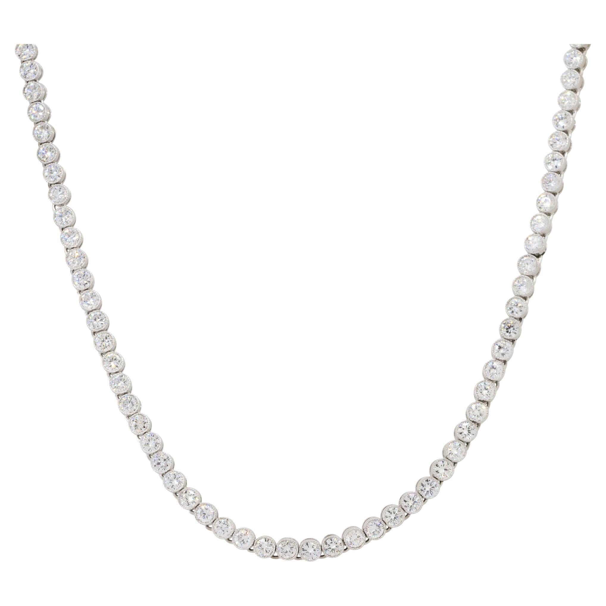 10,93 Karat Rundschliff Diamant-Tennis-Halskette aus Platin mit Lünettenfassung, auf Lager