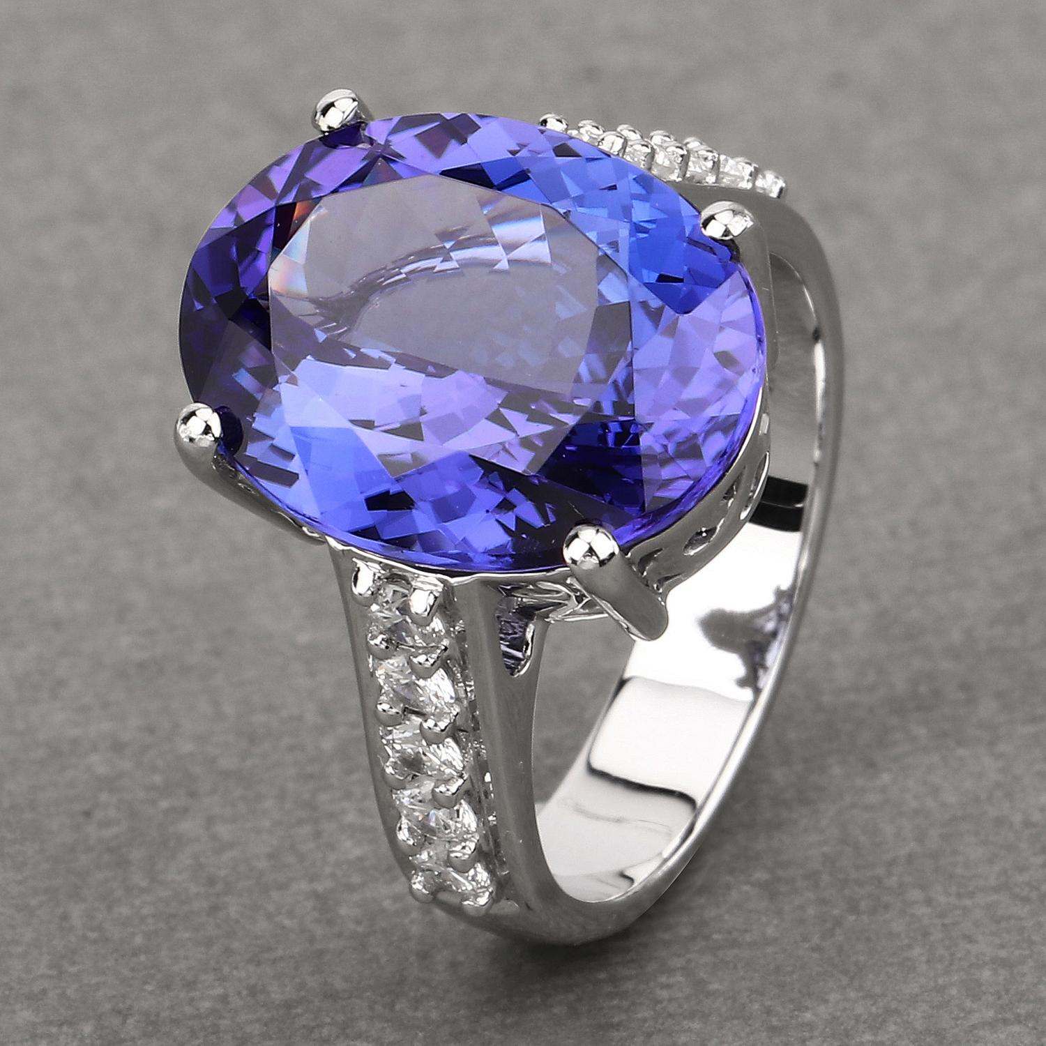 Oval Cut 10.94 Carat Genuine Tanzanite and Diamond 18 Karat White Gold Cocktail Ring For Sale