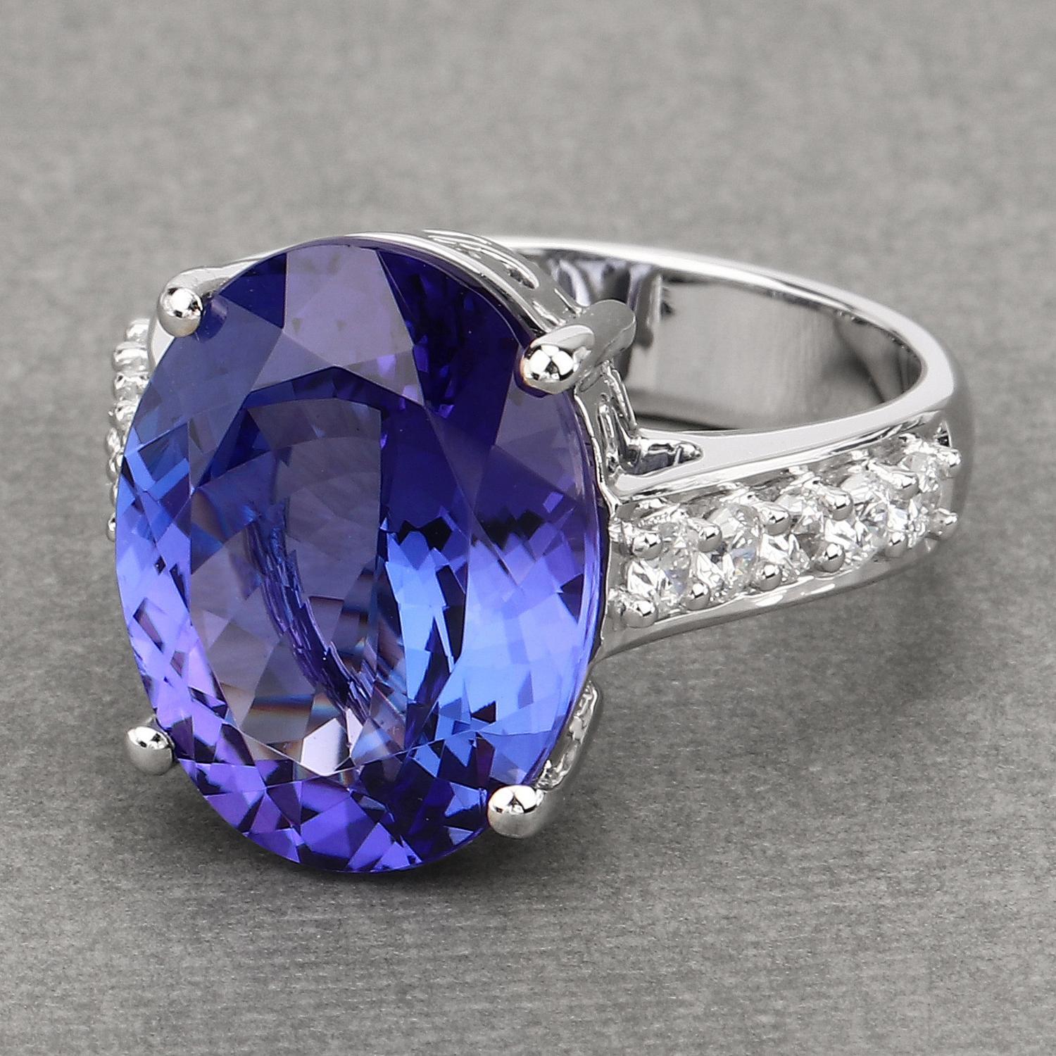 10.94 Carat Genuine Tanzanite and Diamond 18 Karat White Gold Cocktail Ring In New Condition For Sale In Great Neck, NY