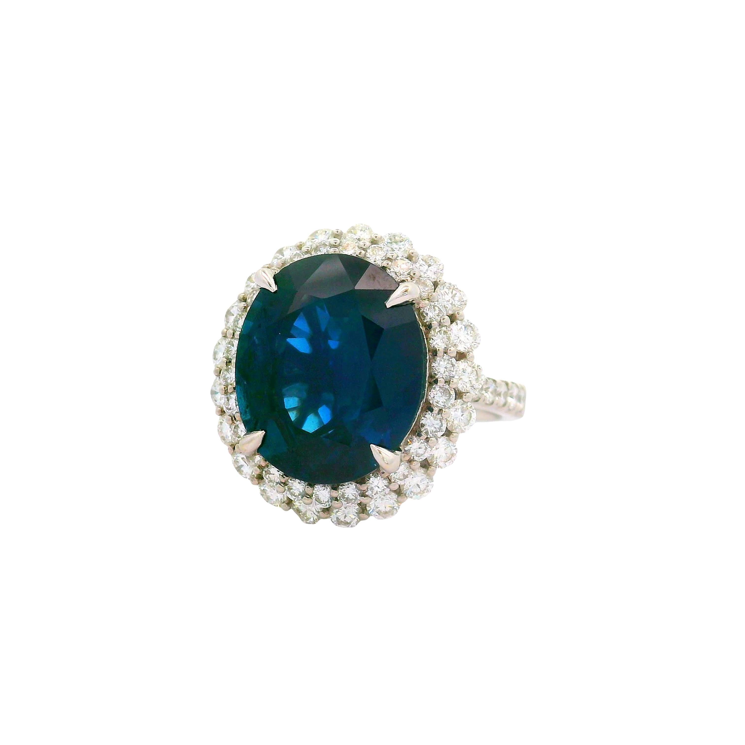 Contemporary 10.95 Carat Blue Sapphire Diamond 18K White Gold Ring, GIA Certified For Sale