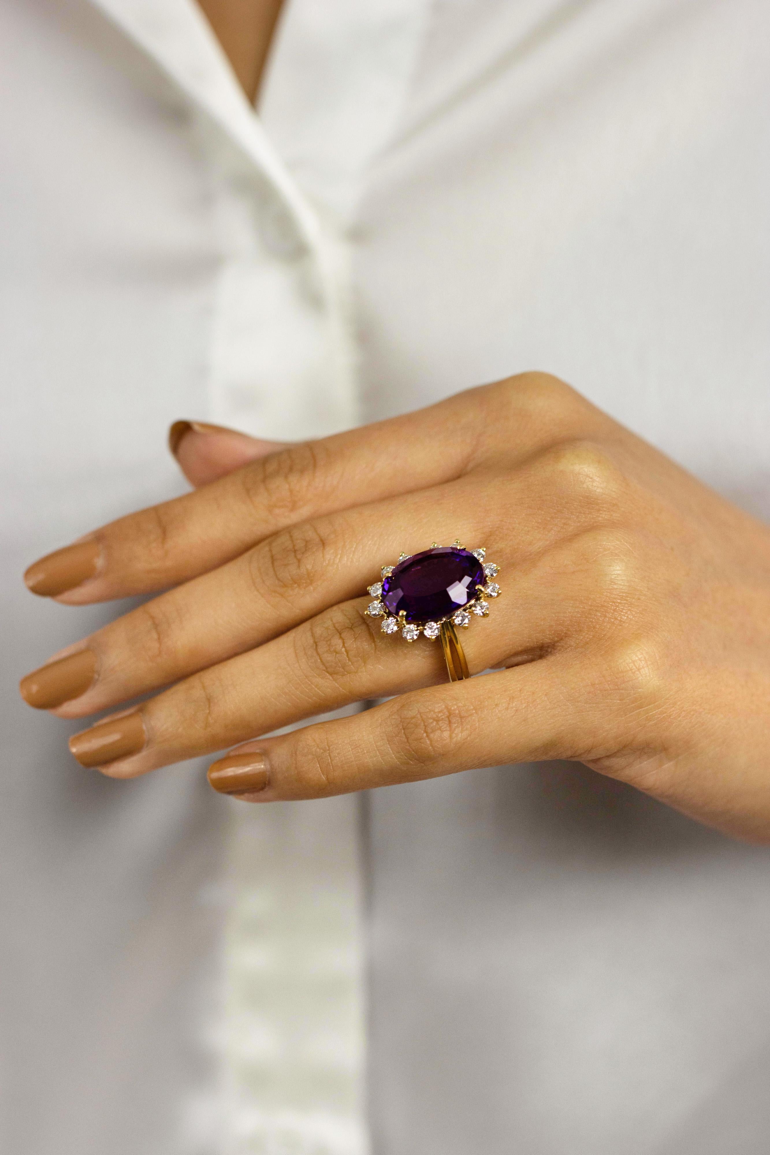 10.95 Carats Oval Cut Purple Amethyst and Round Diamond Cocktail Ring For Sale 3