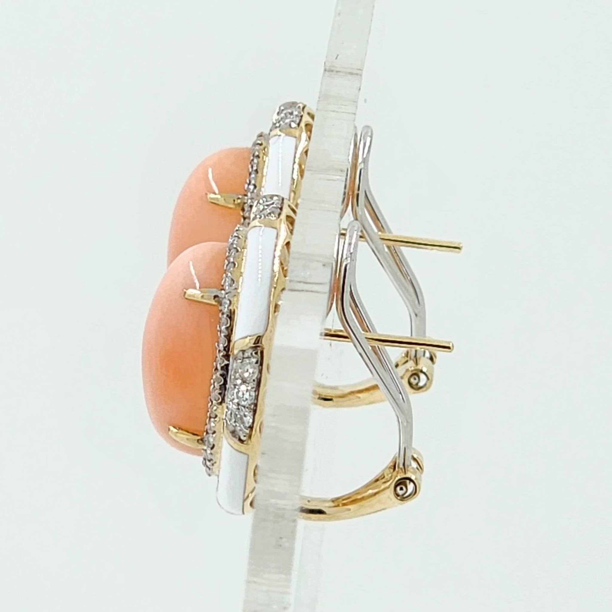 Contemporary 10.95Ct Angel Skin Coral Diamond Enamel Earring in 14 Karat Yellow Gold For Sale