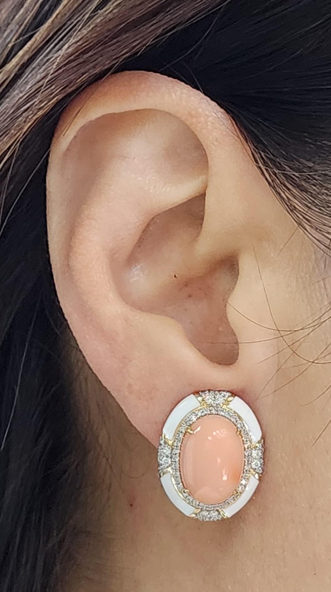 Women's 10.95Ct Angel Skin Coral Diamond Enamel Earring in 14 Karat Yellow Gold For Sale