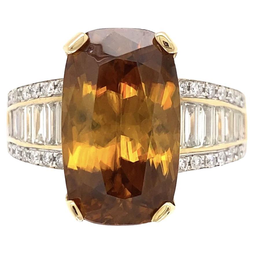 10.96 Carat Sphene Gemstone and Diamond Gold Vintage Cocktail Ring For Sale