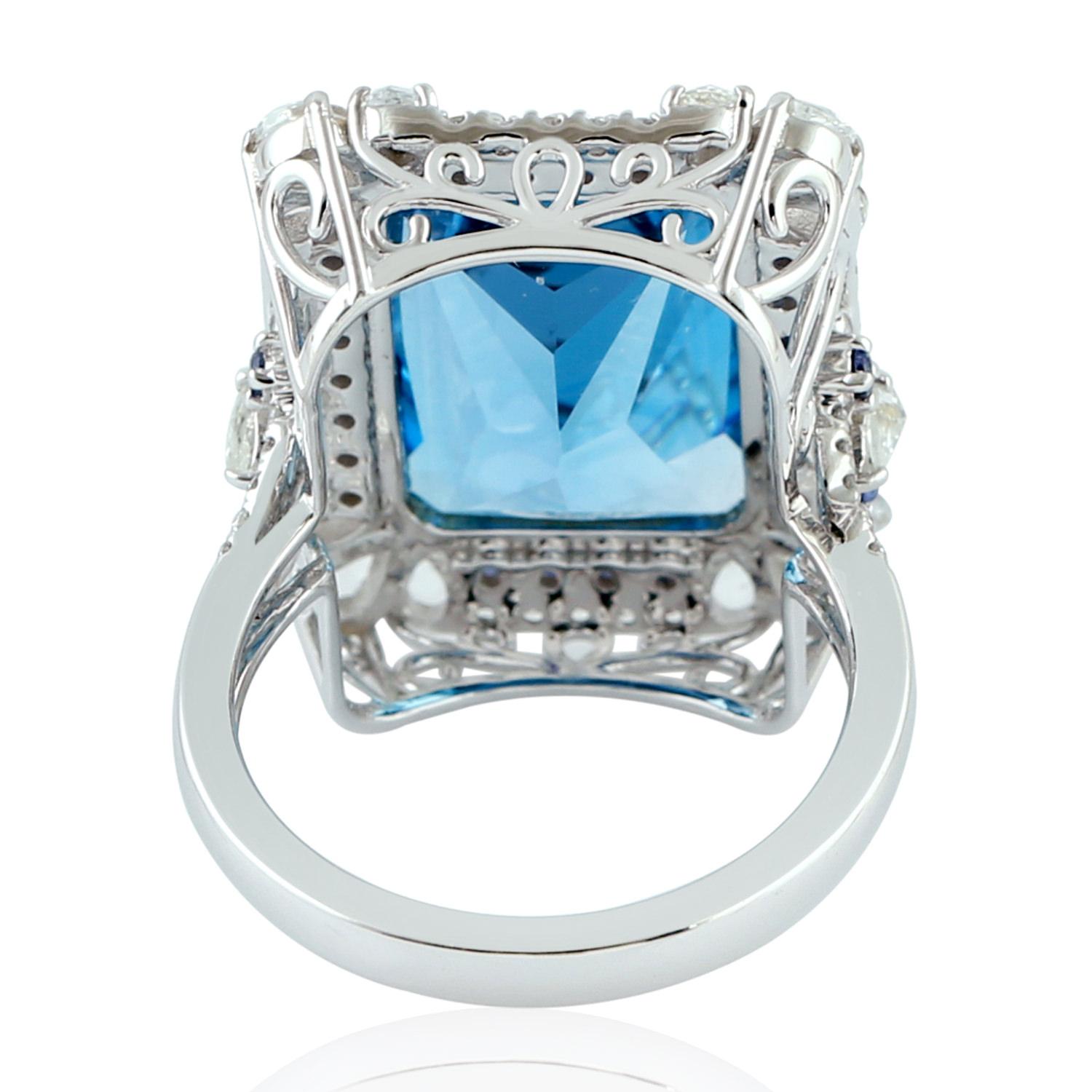 10.97ct Blue Topaz Cocktail Ring With Blue Sapphire & Diamonds For Sale 3