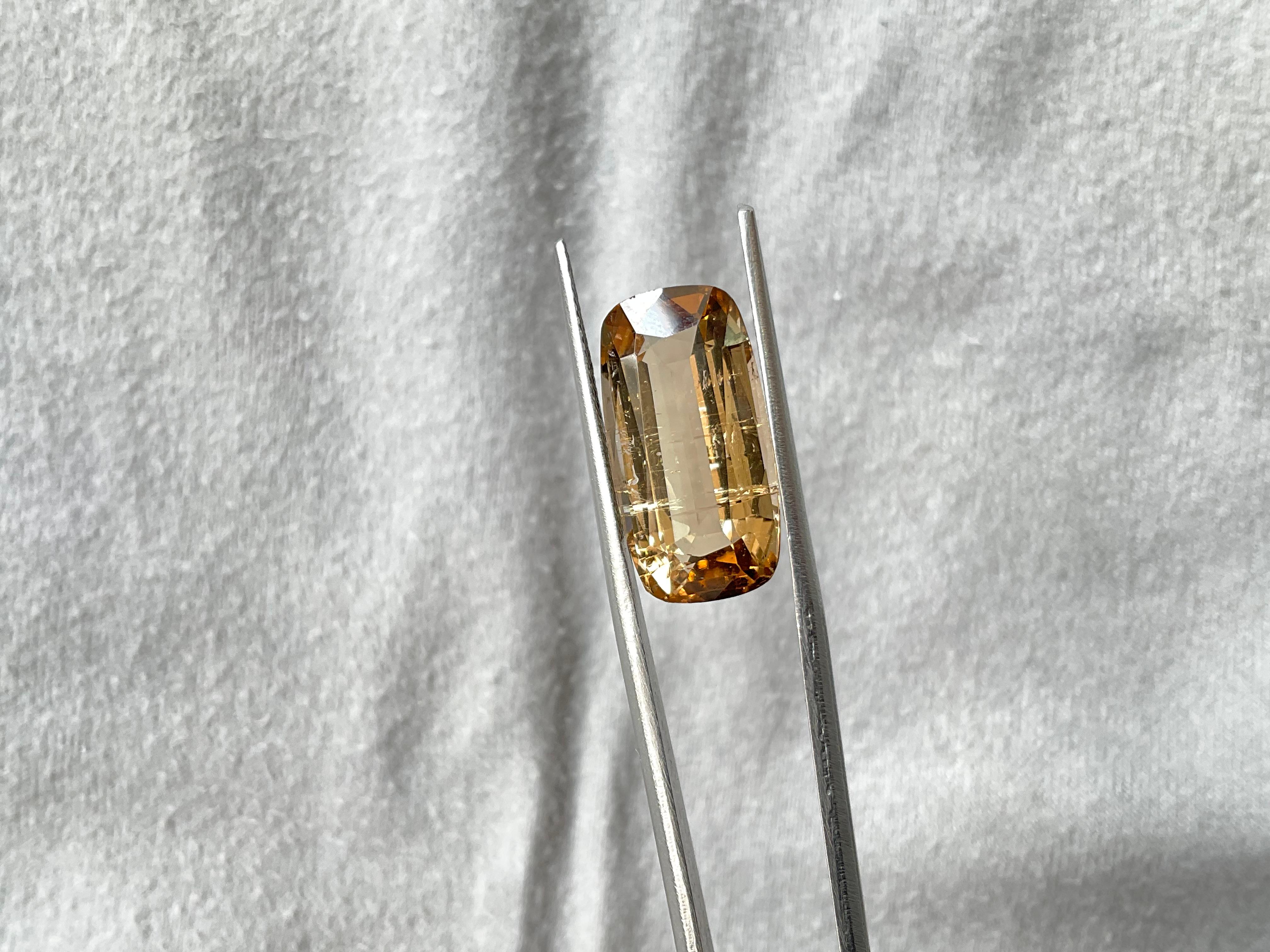 Cushion Cut 10.98 Carat Peach Tourmaline Cushion Faceted Cut Stone For Jewelry Natural Gem For Sale