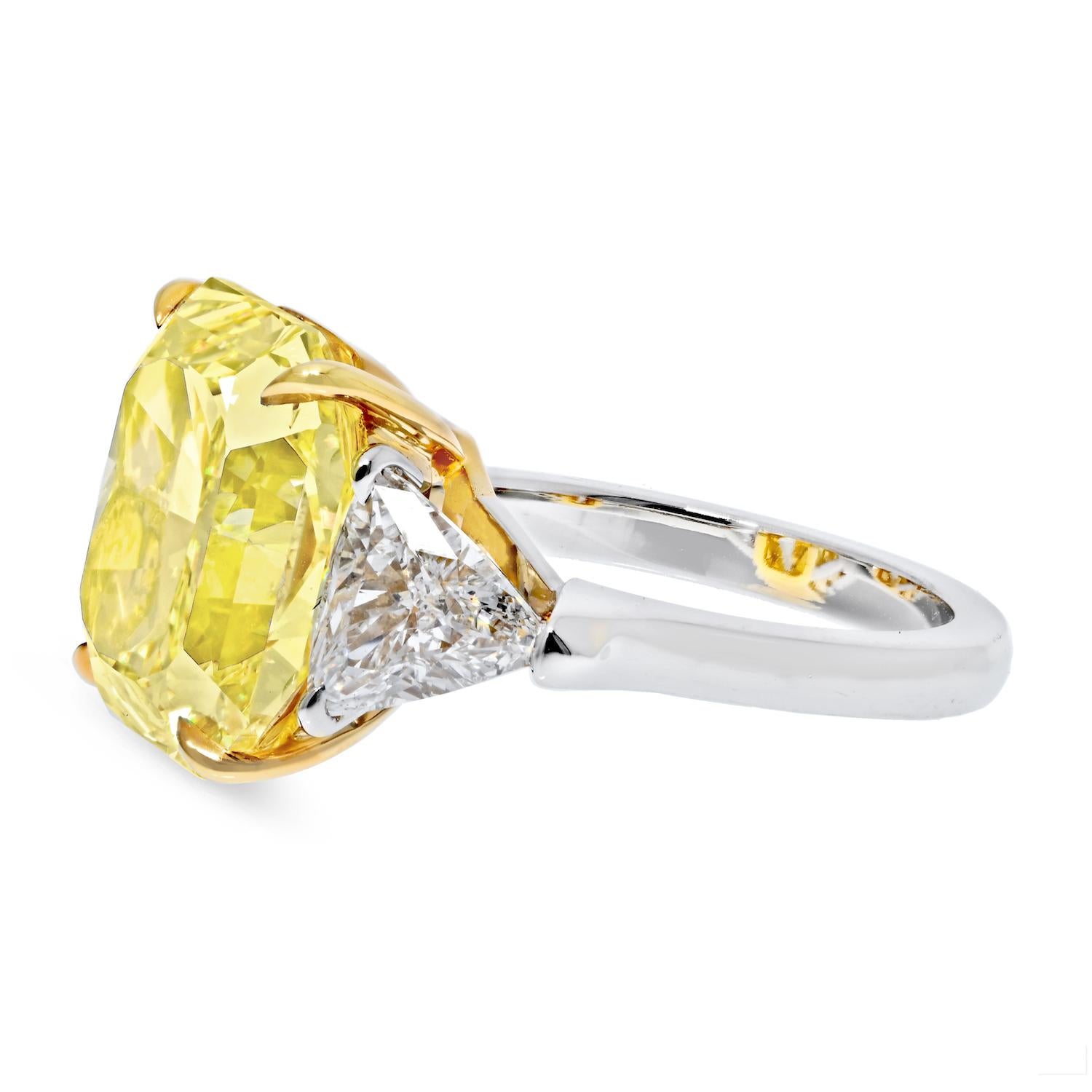 Modern 10.98 Carat Radiant Cut Fancy Yellow VVS2 Three Stone Diamond Engagement Ring