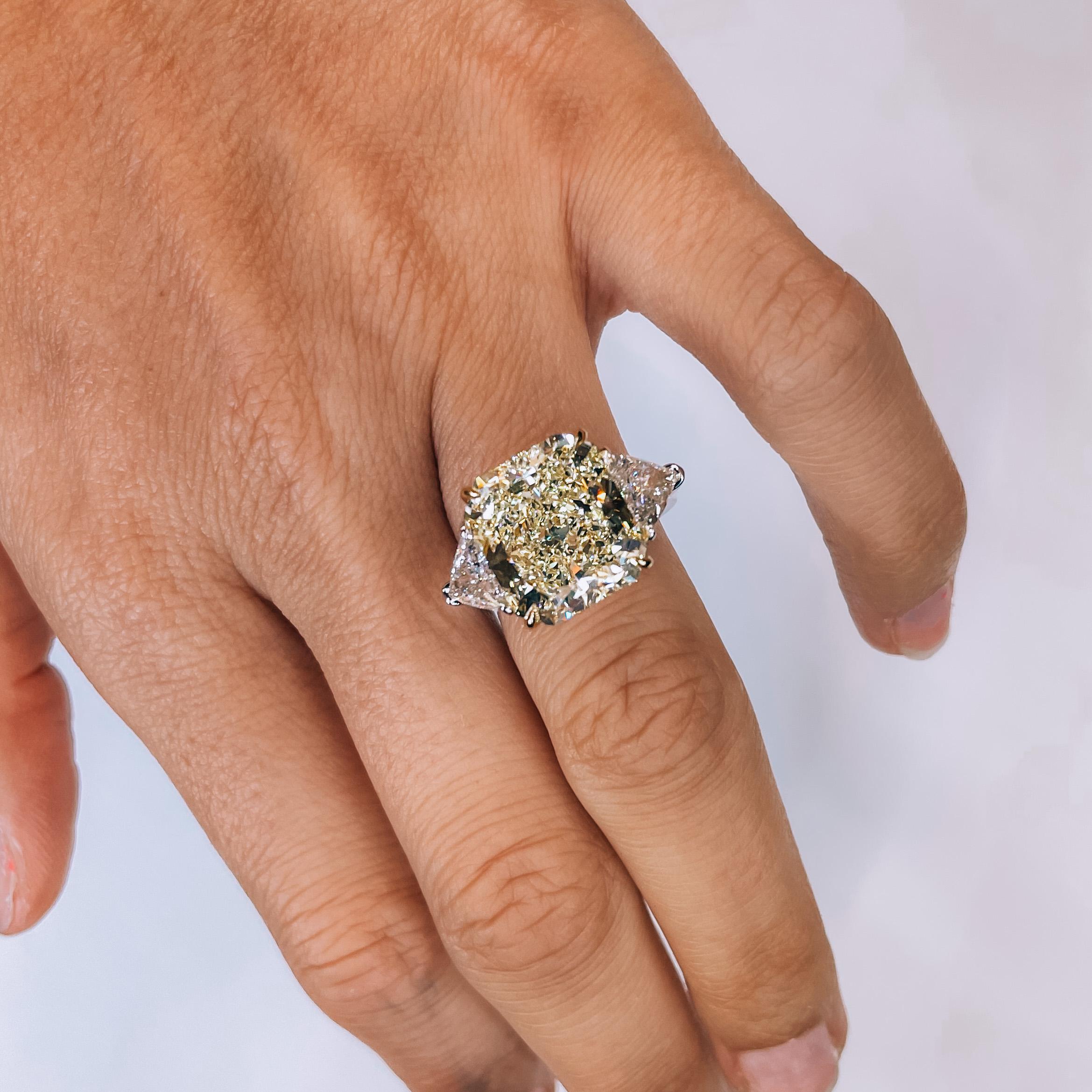 10.98 Carat Radiant Cut Fancy Yellow VVS2 Three Stone Diamond Engagement Ring 2