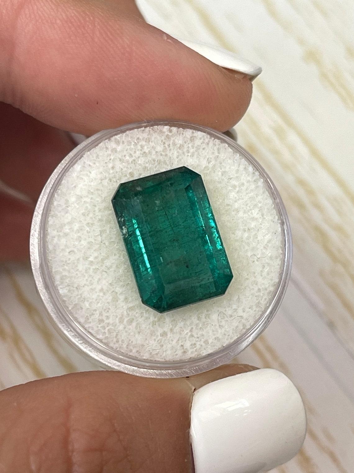 10,99 Karat 15x11 länglicher tiefgrüner sambischer Smaragd im Smaragdschliff im Smaragdschliff Mai (Moderne) im Angebot