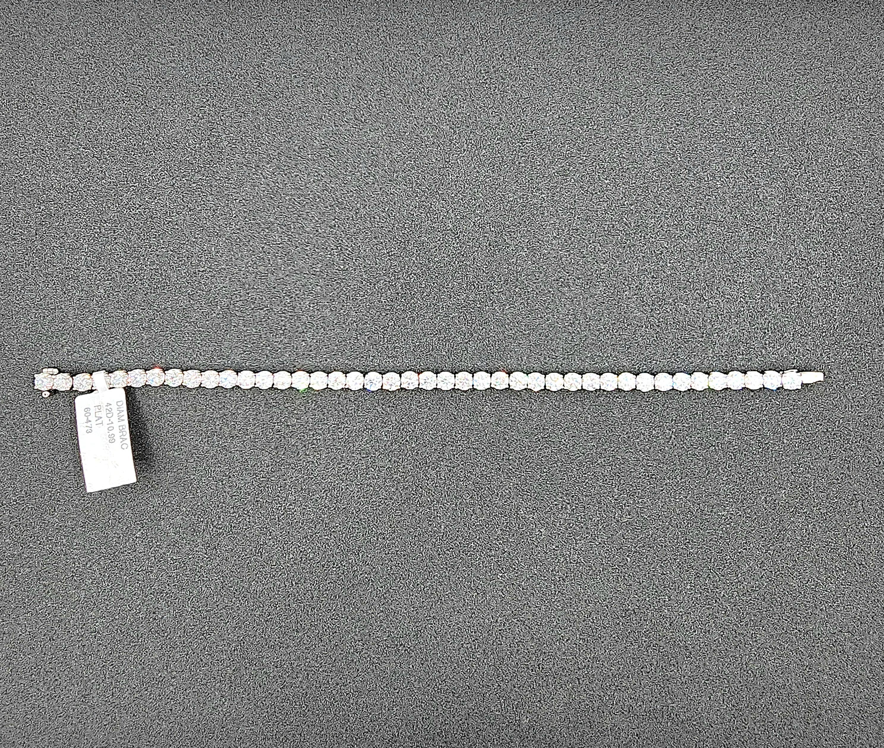 10.99 ct Diamond Tennis Bracelet In New Condition For Sale In Chicago, IL