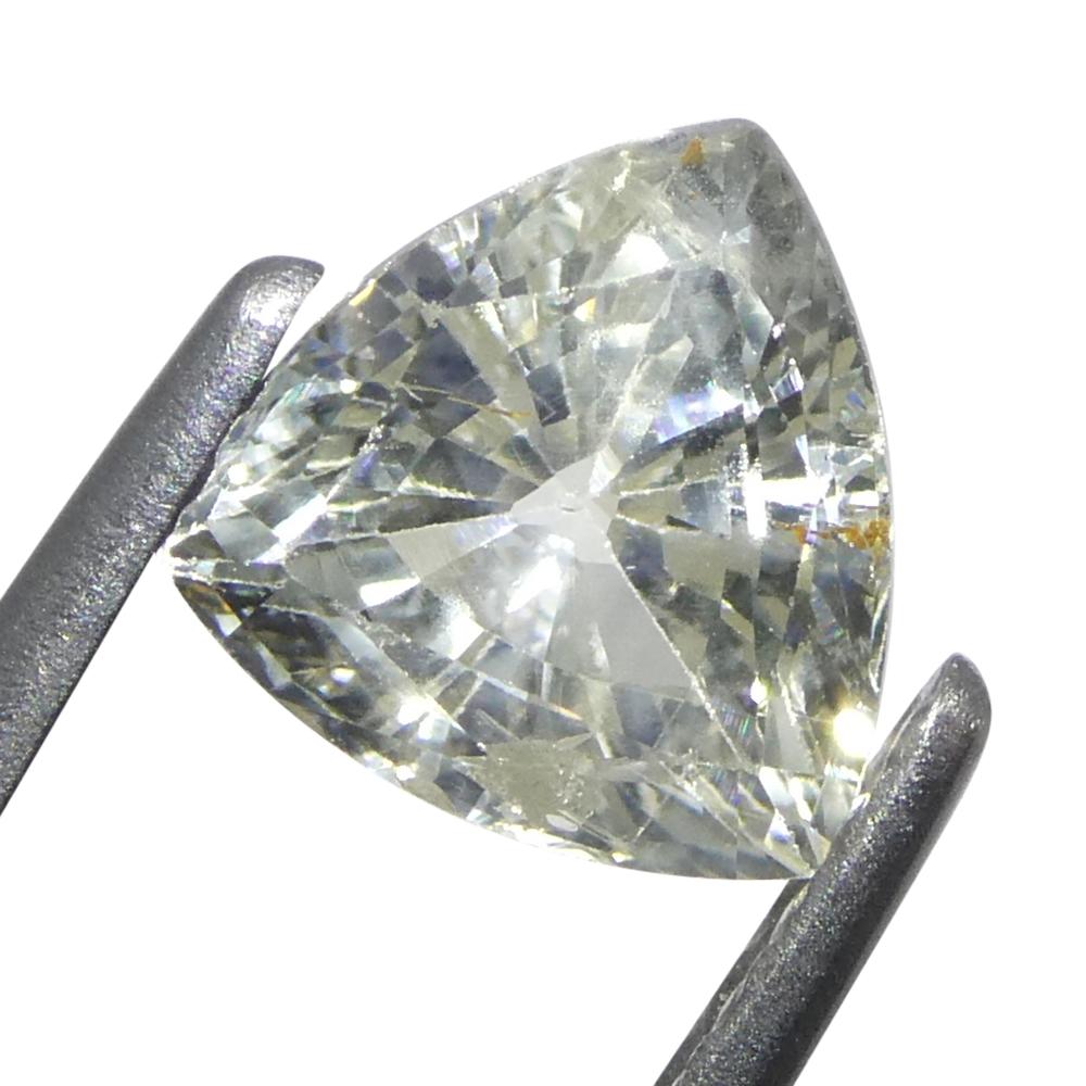 Zaffiro bianco trilione da 1,09ct della Tanzania, non riscaldato in vendita 7