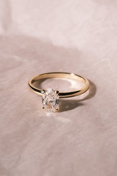 1.09cts Oval Diamond Solitaire Ring, 18K Gold, Lab Grown diamond, E, VS1