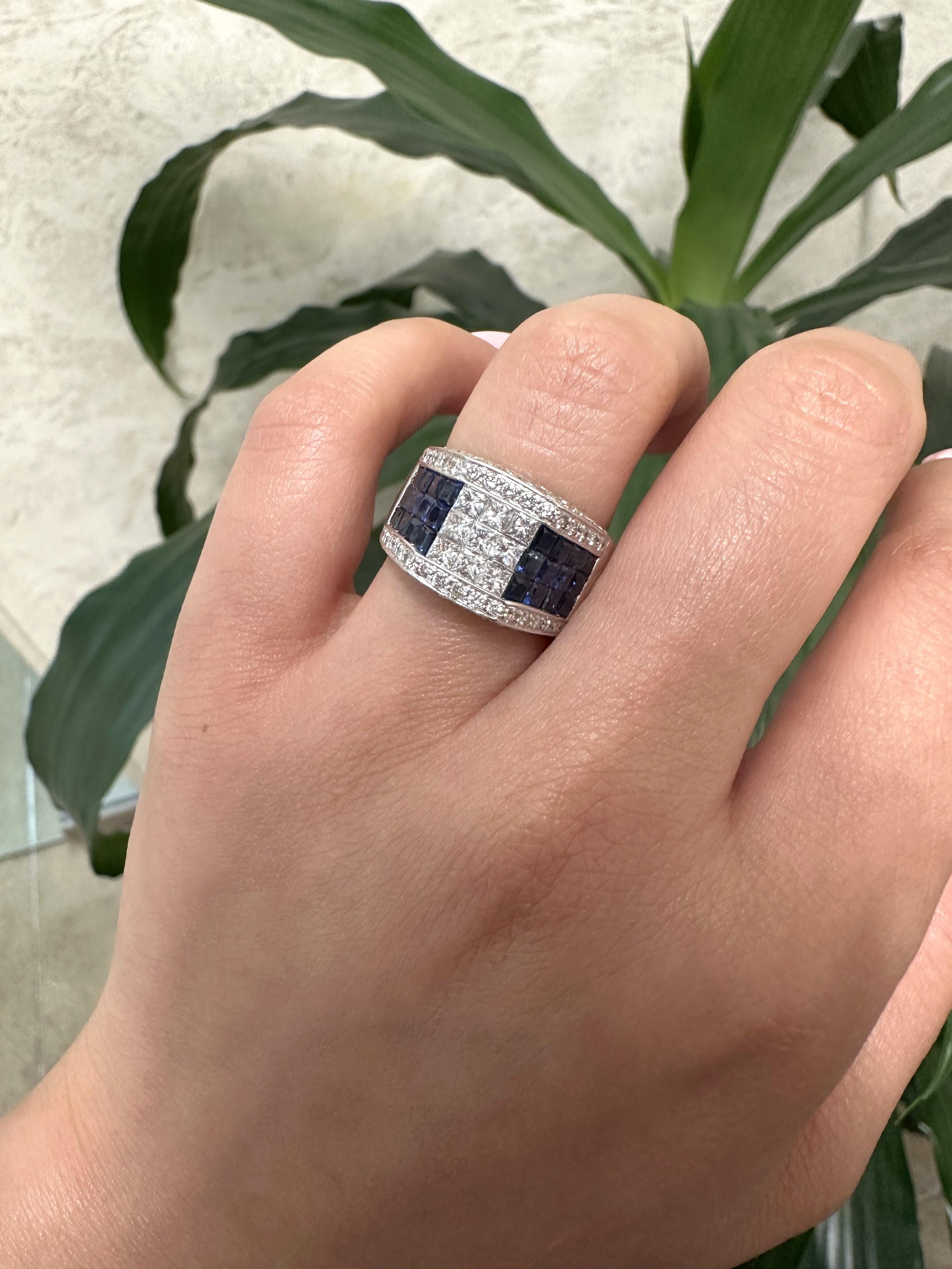 Bague cocktail en or blanc 18 carats avec diamants 1,09 ct. pt. et saphir bleu 1,20 ct. pt., taille 7 en vente 2