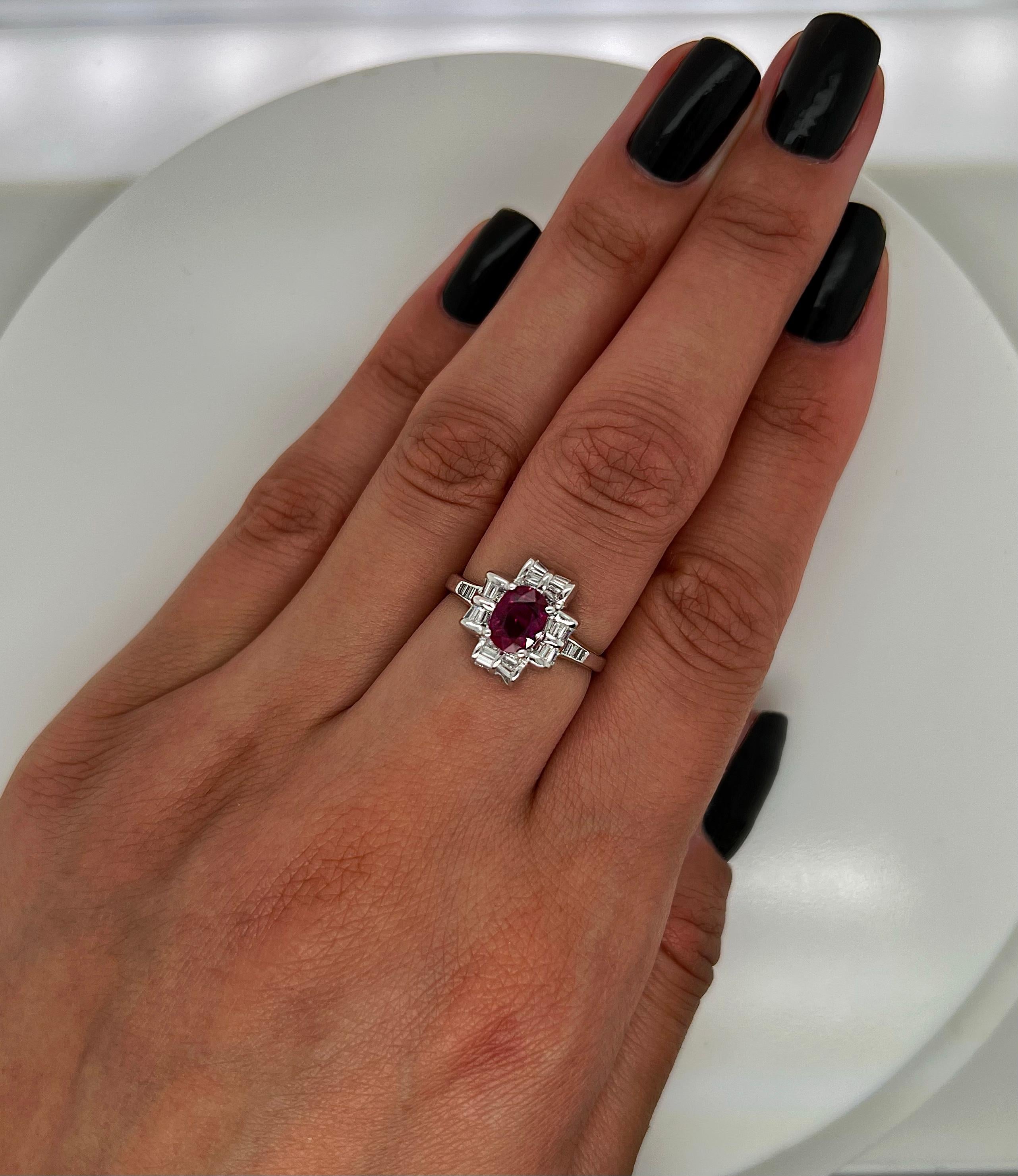 Oval Cut 1.0 Carat Ruby and Diamond Ladies Vintage Ring For Sale
