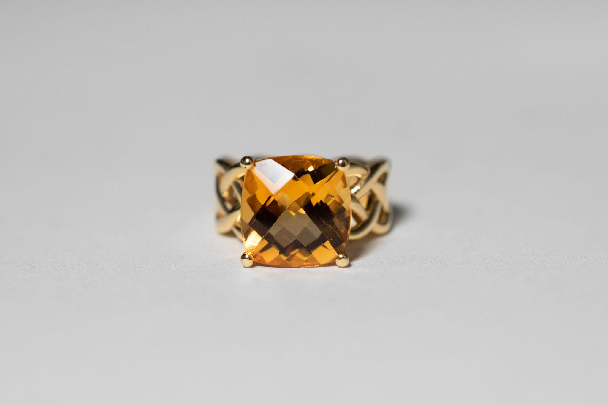 Modernist 10 Carat Citrine Weave Ring, 14k Yellow Gold