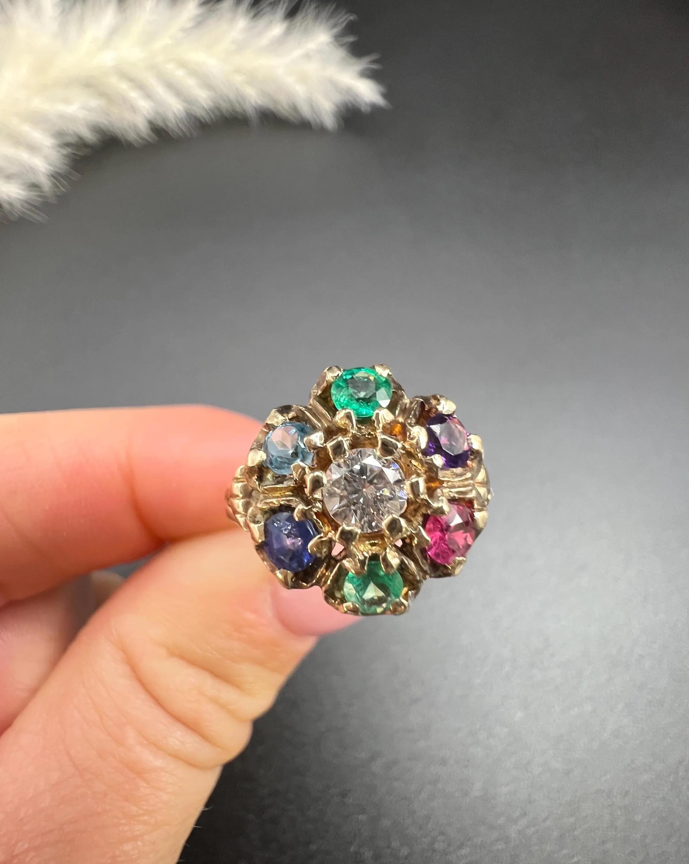 Bague en or 10ct diamant des années 1970 émeraude, améthyste, rubis, saphir et topaze en vente 6
