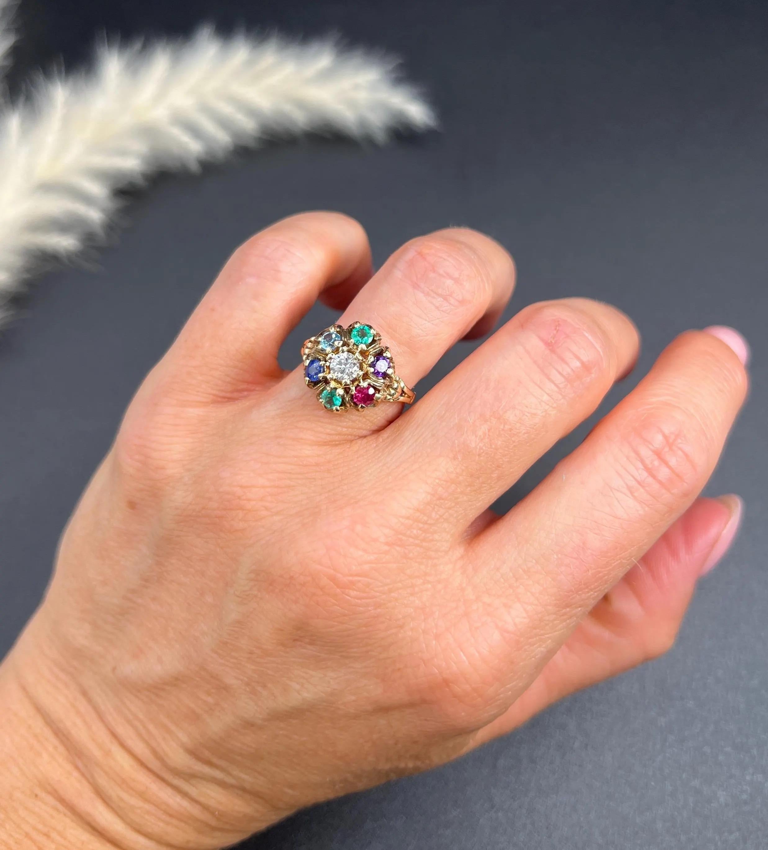 Taille ronde Bague en or 10ct diamant des années 1970 émeraude, améthyste, rubis, saphir et topaze en vente