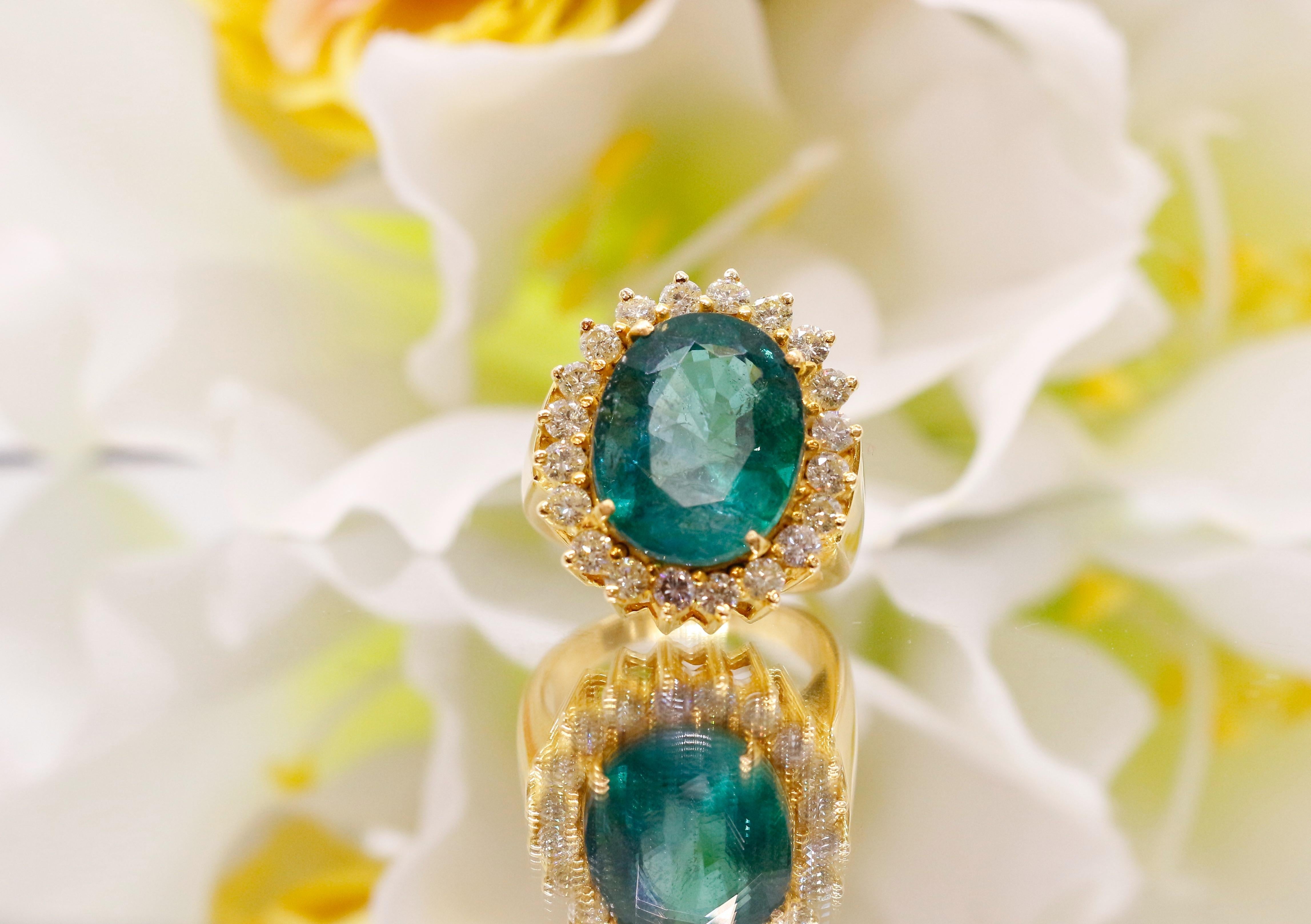 10ct Labor Smaragd & 1,7ct Diamant Verlobungsring  Minimalistischer Ring aus 18K Gelbgold für Frauen