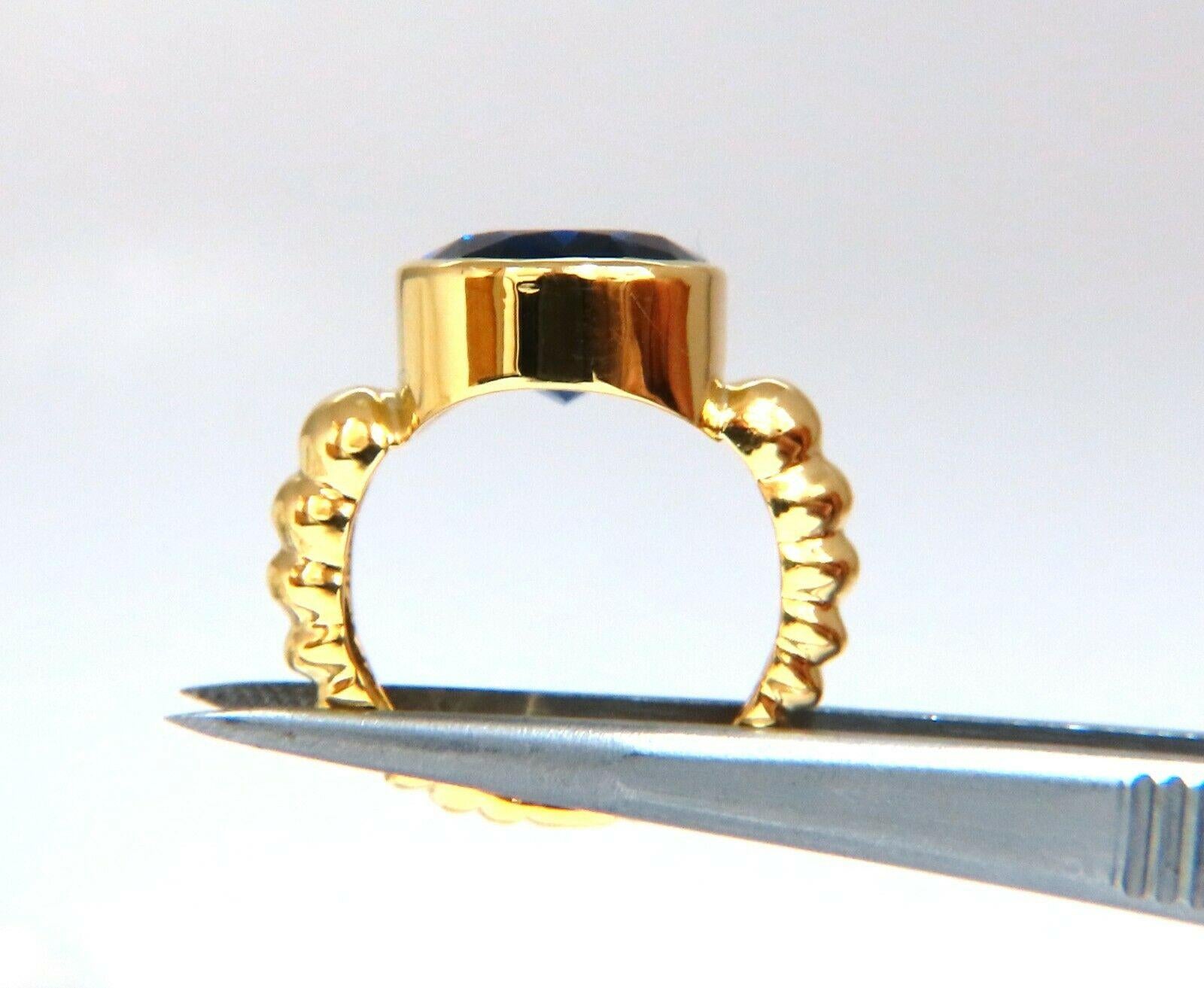 10ct. Lab Created Sapphire ring.
Full cut brilliant Oval cut

 Clean clarity 

Transparent and vibrant top Bright Gem Royal Blue

15 X 11mm

Lab Grown.


14kt. Yellow gold 

10.8 Grams

Ring deck: 17 x 14mm

 Depth 7.3mm 

Current ring size: