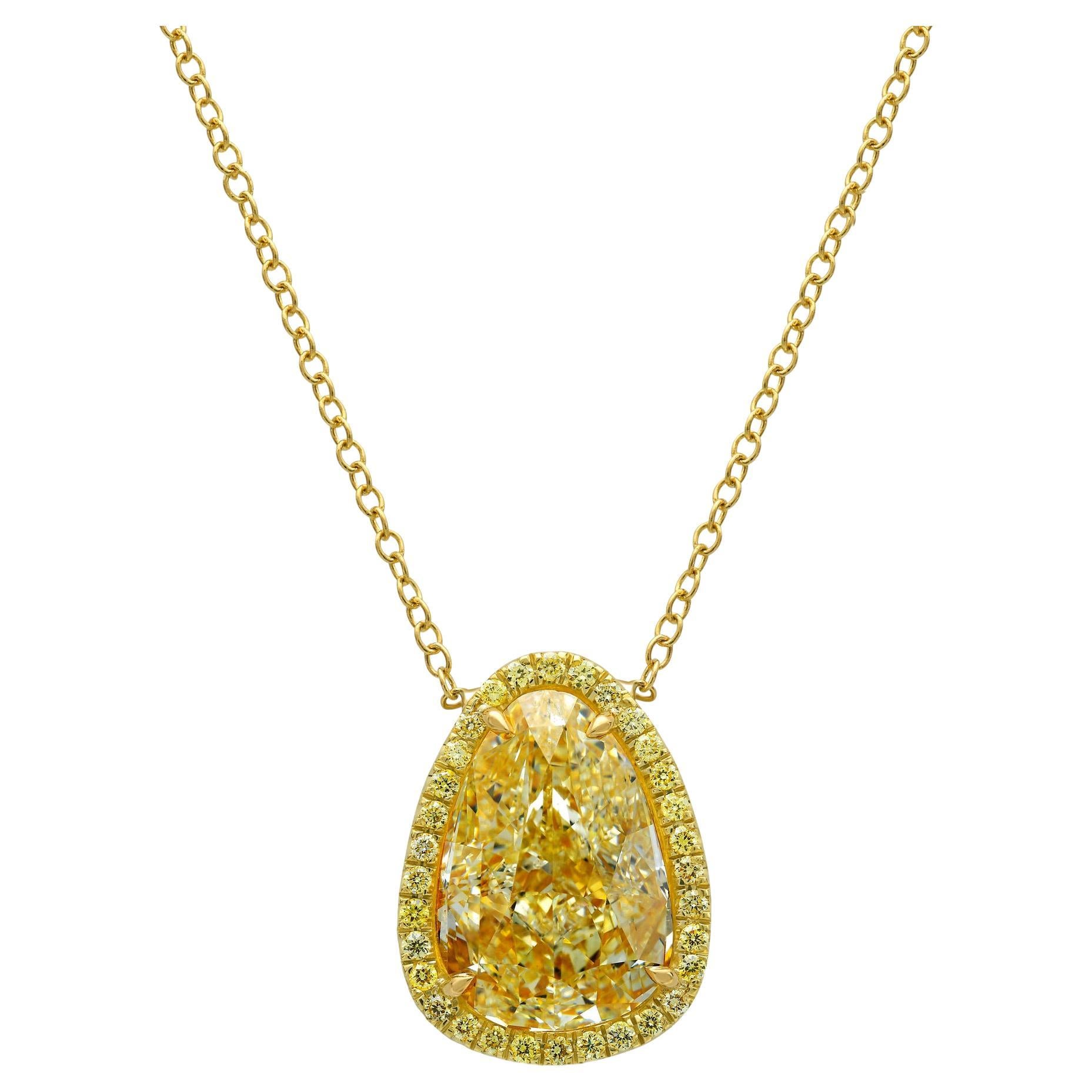 10ct Light Yellow Pear Diamond Pendant