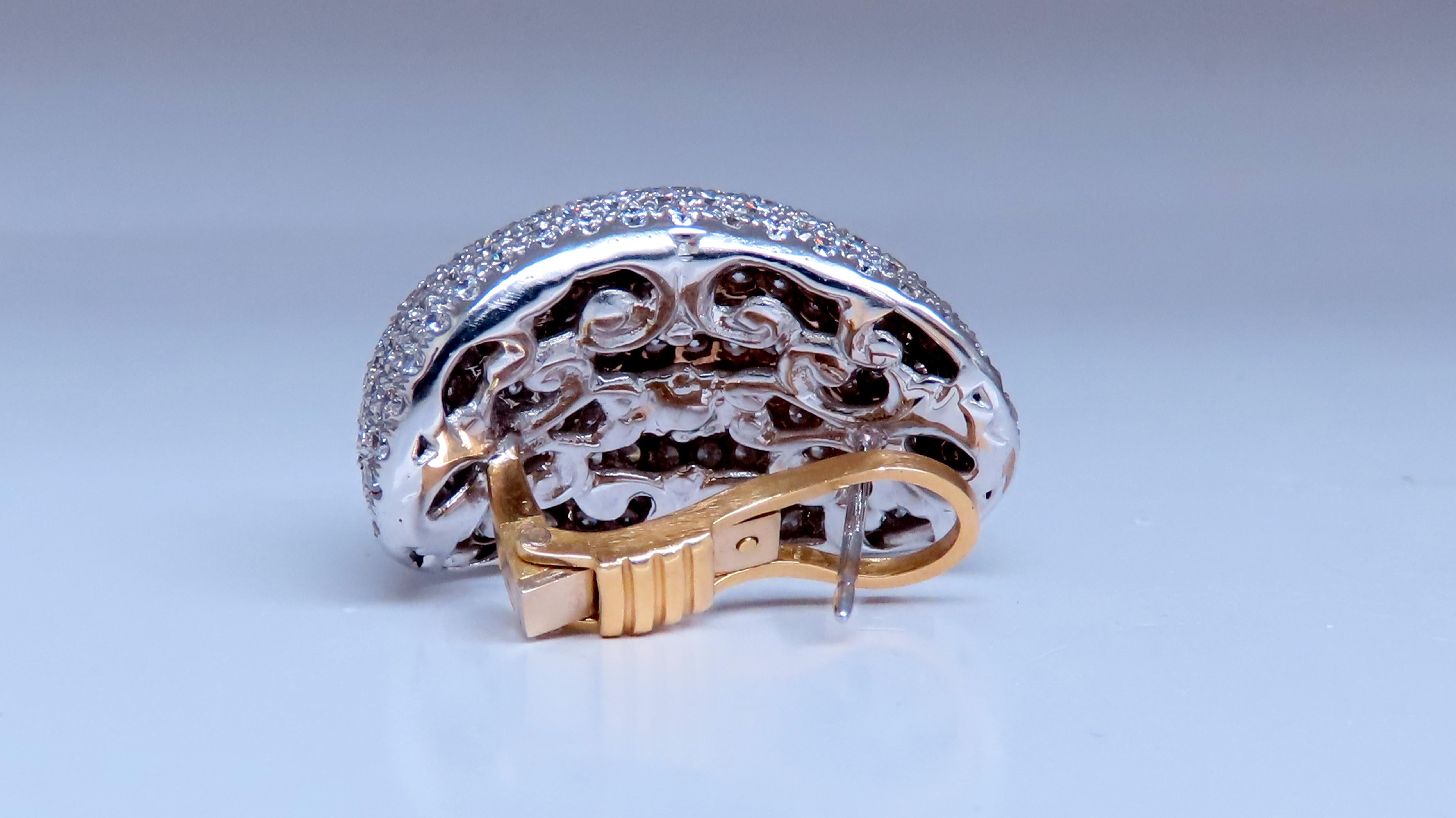 10ct Natürliche Runde Diamanten Bombe Dome Französisch Pave Clip-Ohrringe 18kt Gold 12369 (Revival) im Angebot