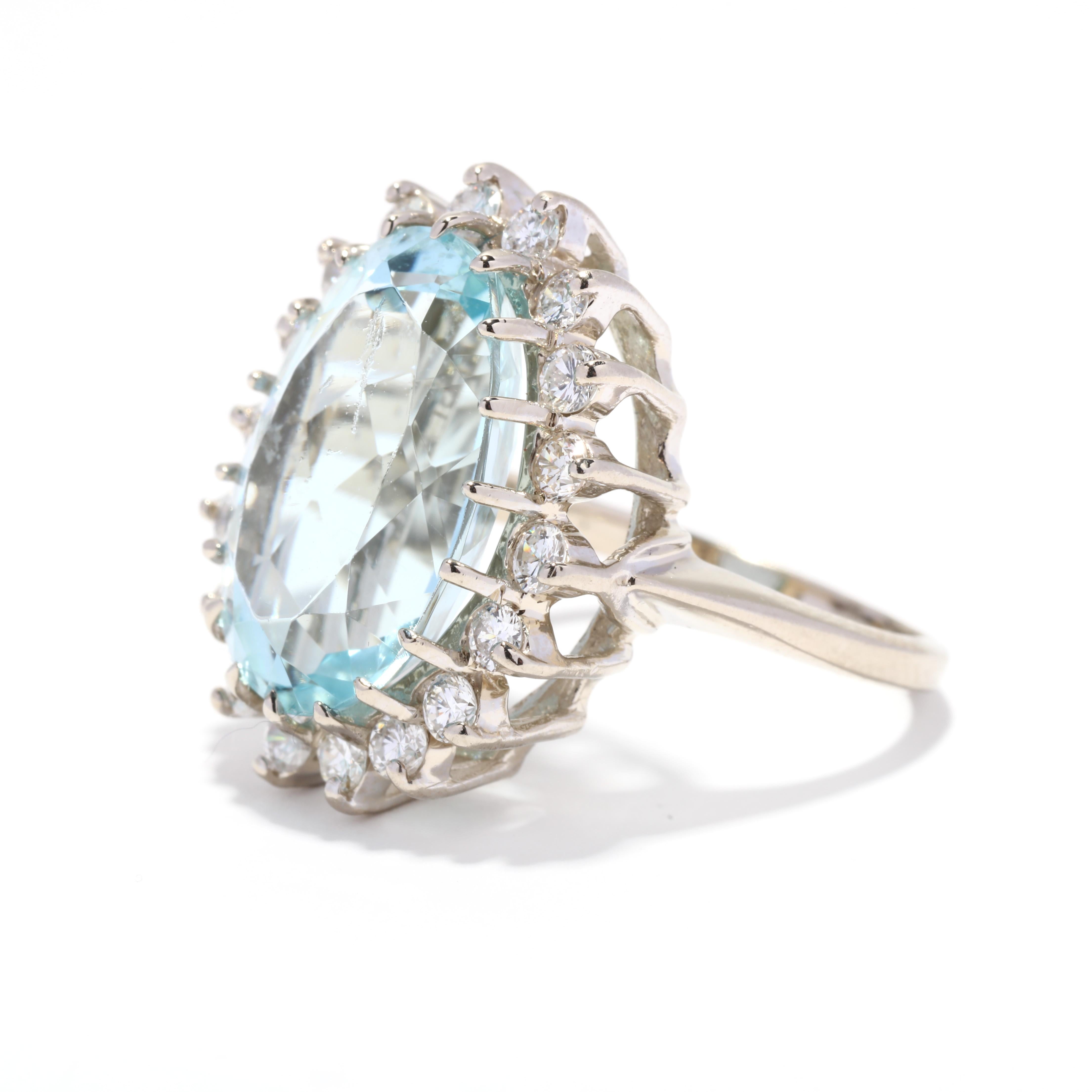 Bague aigue-marine ovale 10 carats et diamants, or blanc 14 carats, taille 7,75 Bon état - En vente à McLeansville, NC