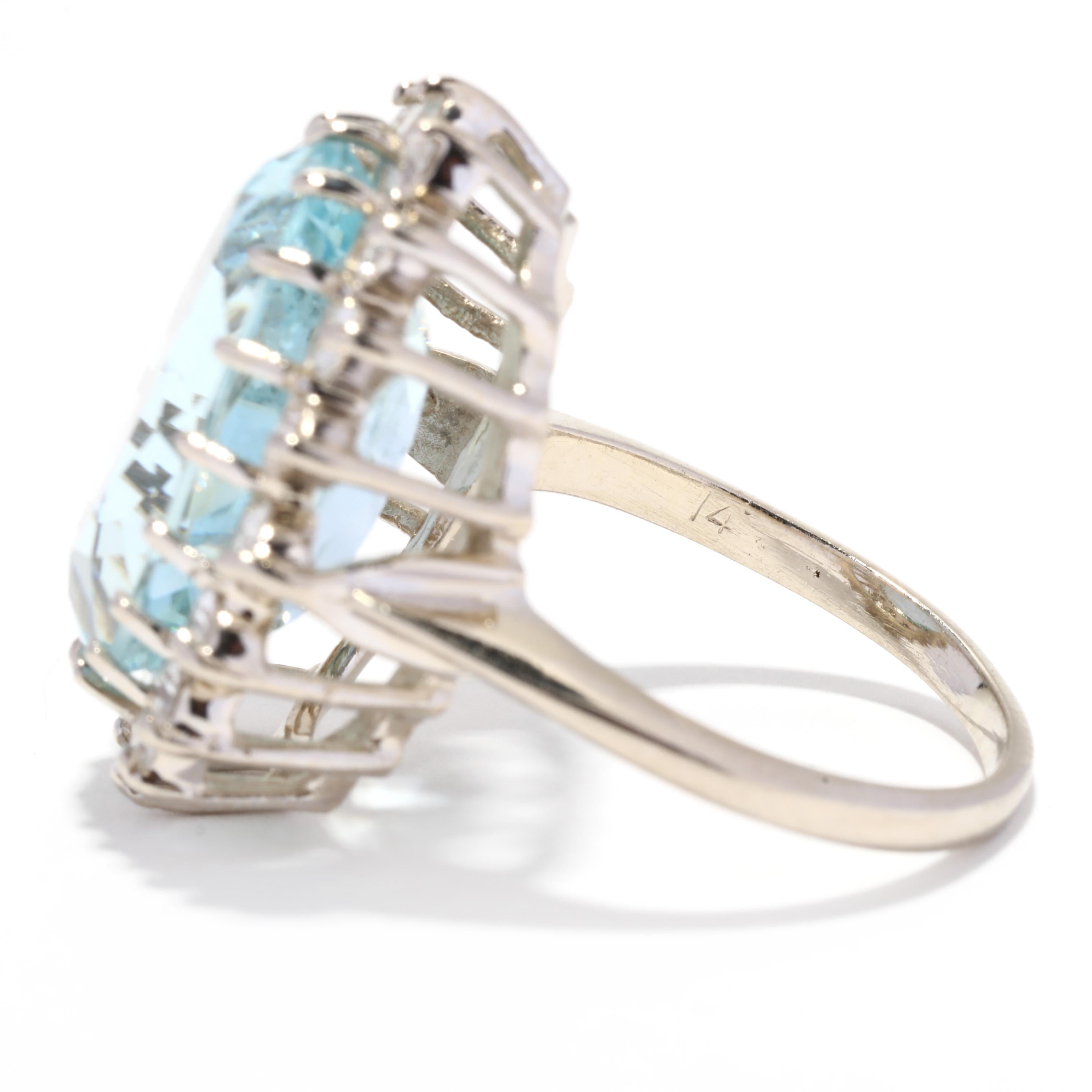 Bague aigue-marine ovale 10 carats et diamants, or blanc 14 carats, taille 7,75 Unisexe en vente