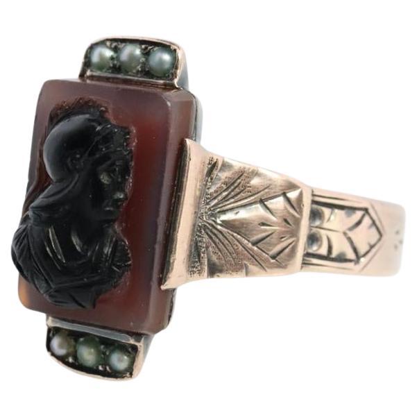 Soldado romano tallado de 10 quilates, Anillo de sello Centurión. Oro de 10 quilates Tallado Victori en venta