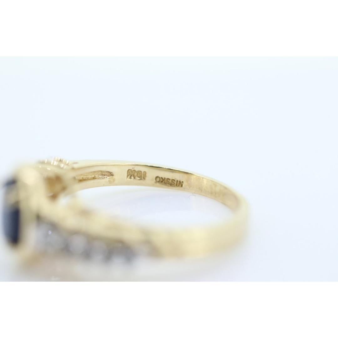 10k Blauer Saphir Diamant Solitär Ring. 10k Großer ovaler Saphir Ring. Nissko Damen im Angebot