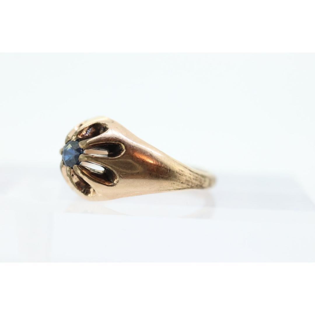10k Blue Sapphire solitaire belcher setting ring. 10k Victorian Belcher set claw For Sale 4