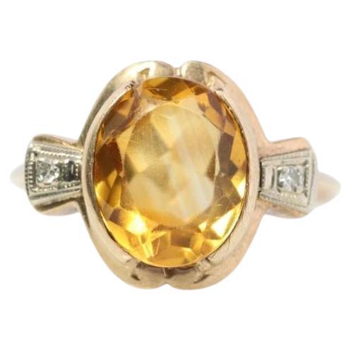 Bague 10k Citrine Large solitaire avec Diamants. Citrine Bow Solitaire statement en vente