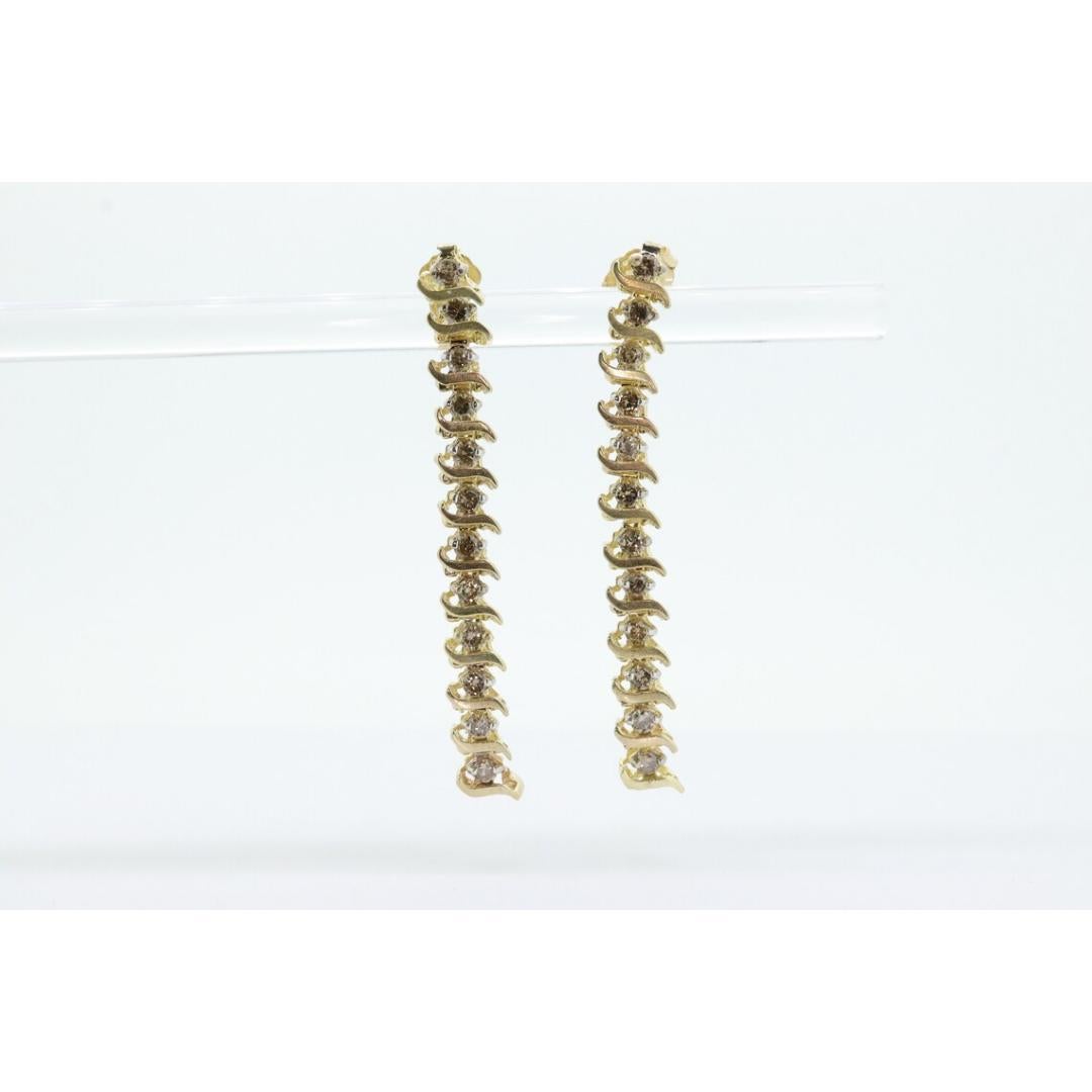 Boucles d'oreilles 10k diamant 3/4ctw. Boucles d'oreilles pendantes tennis à maillons en S avec diamants en champagne en vente 2