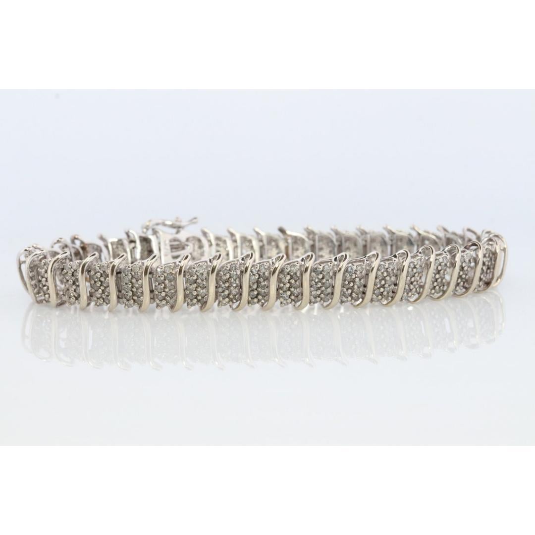 10k Diamant-Tennisarmband. 10k S-link rundes Diamant-Cluster-Tennisarmband. im Angebot 5