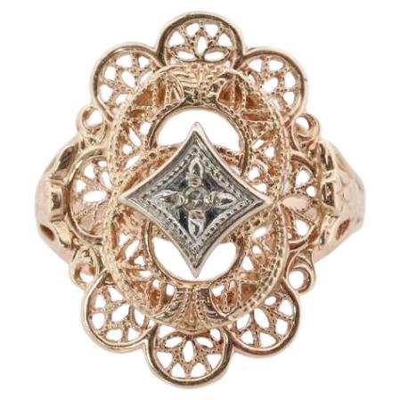 10k Filigree diamond ornate shield ring. 10k Art Deco diamond ring. sz5.75