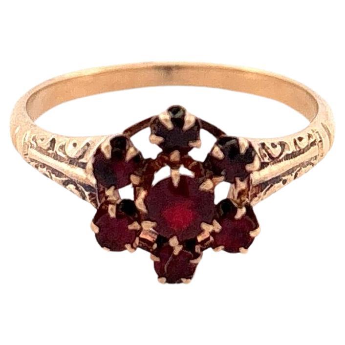 10k Granat Floral Ring im Angebot