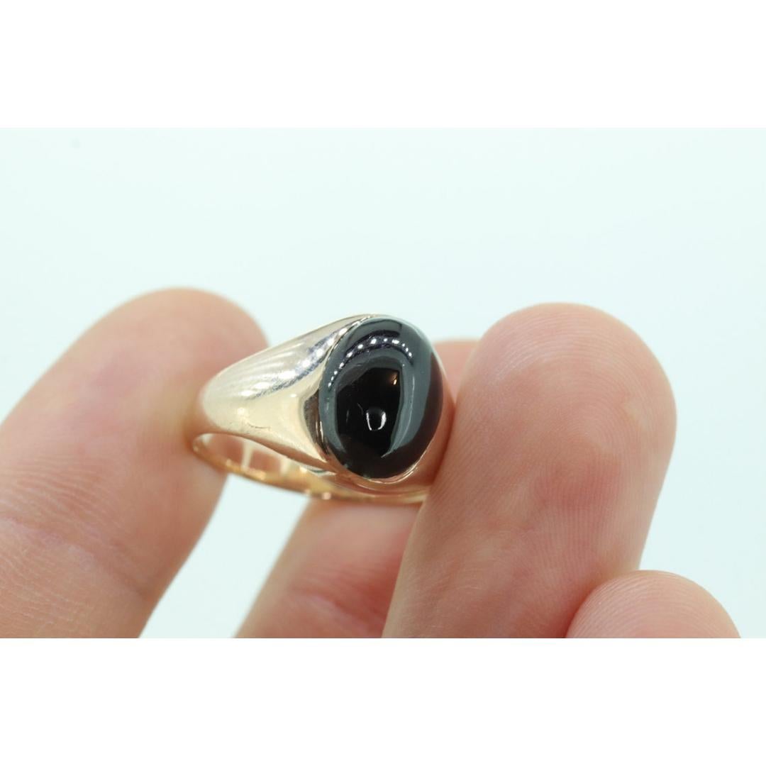 Women's 10k Garnet ring. 10k Yellow Gold Black RED Rhodolite Garnet Cabochon Bezel set For Sale