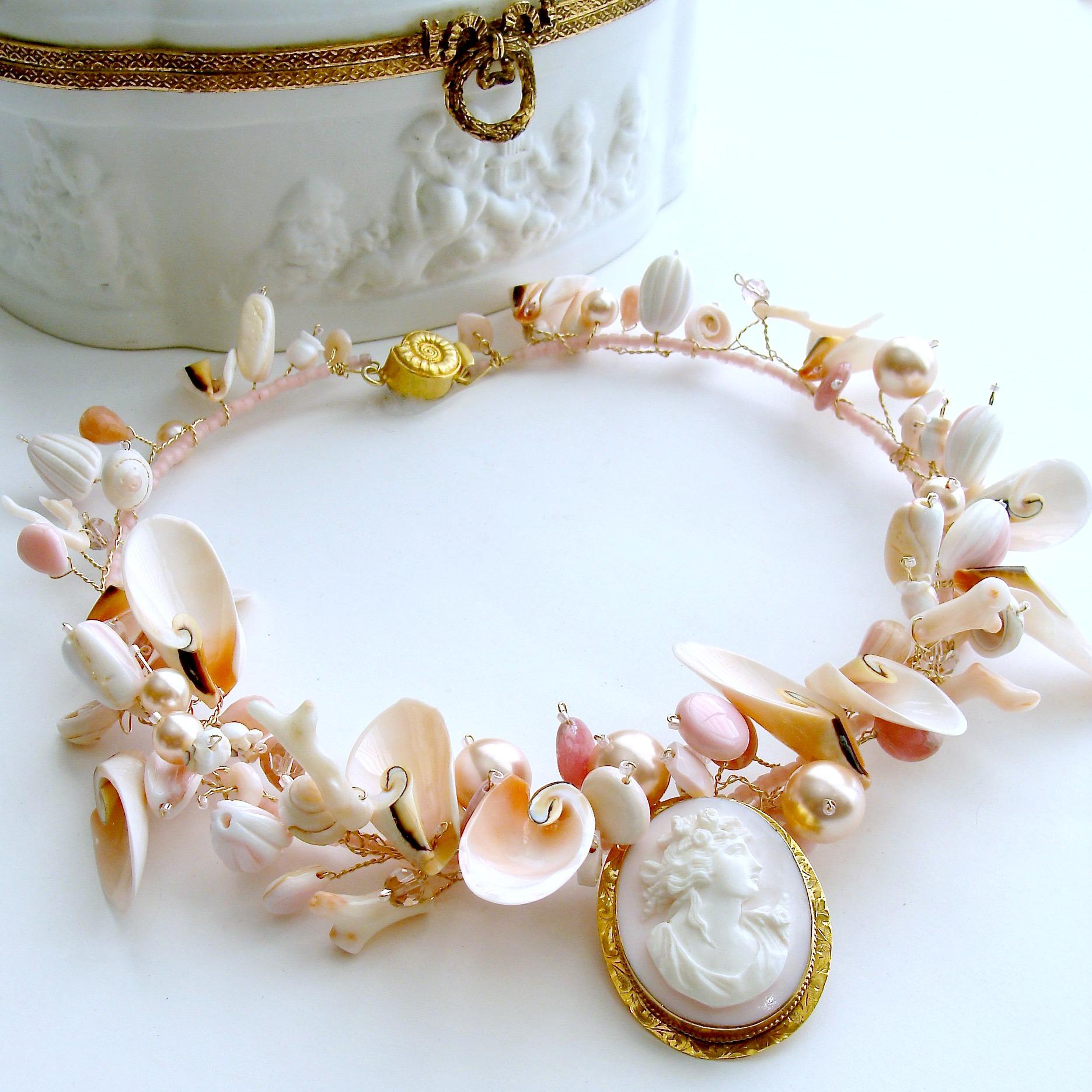 Victorian 10k Gold Angelskin Coral Coral Carved Cameo Shell Necklace, Shell of an Idea V